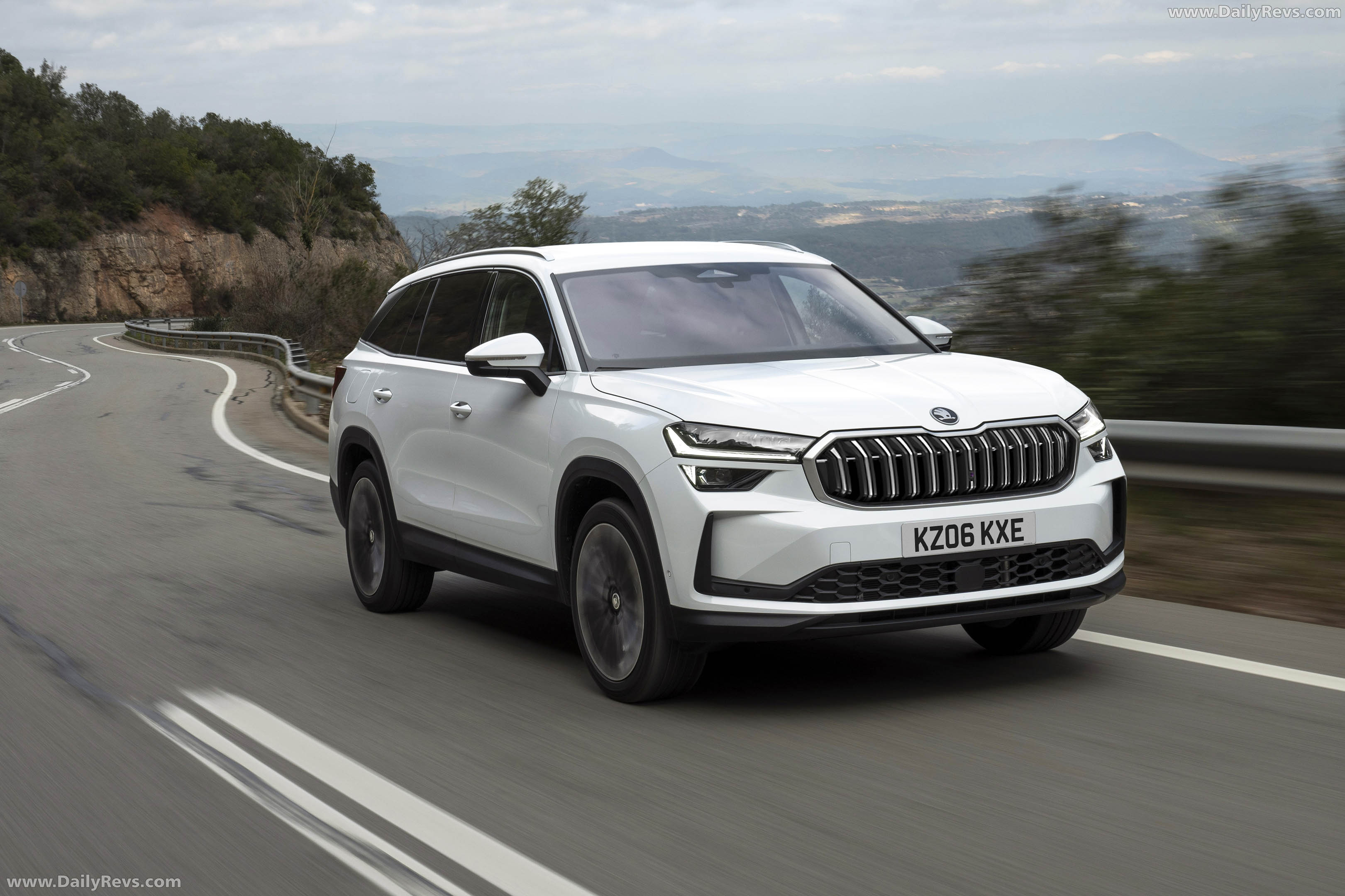 2026 Skoda Kodiaq Edition X Front View