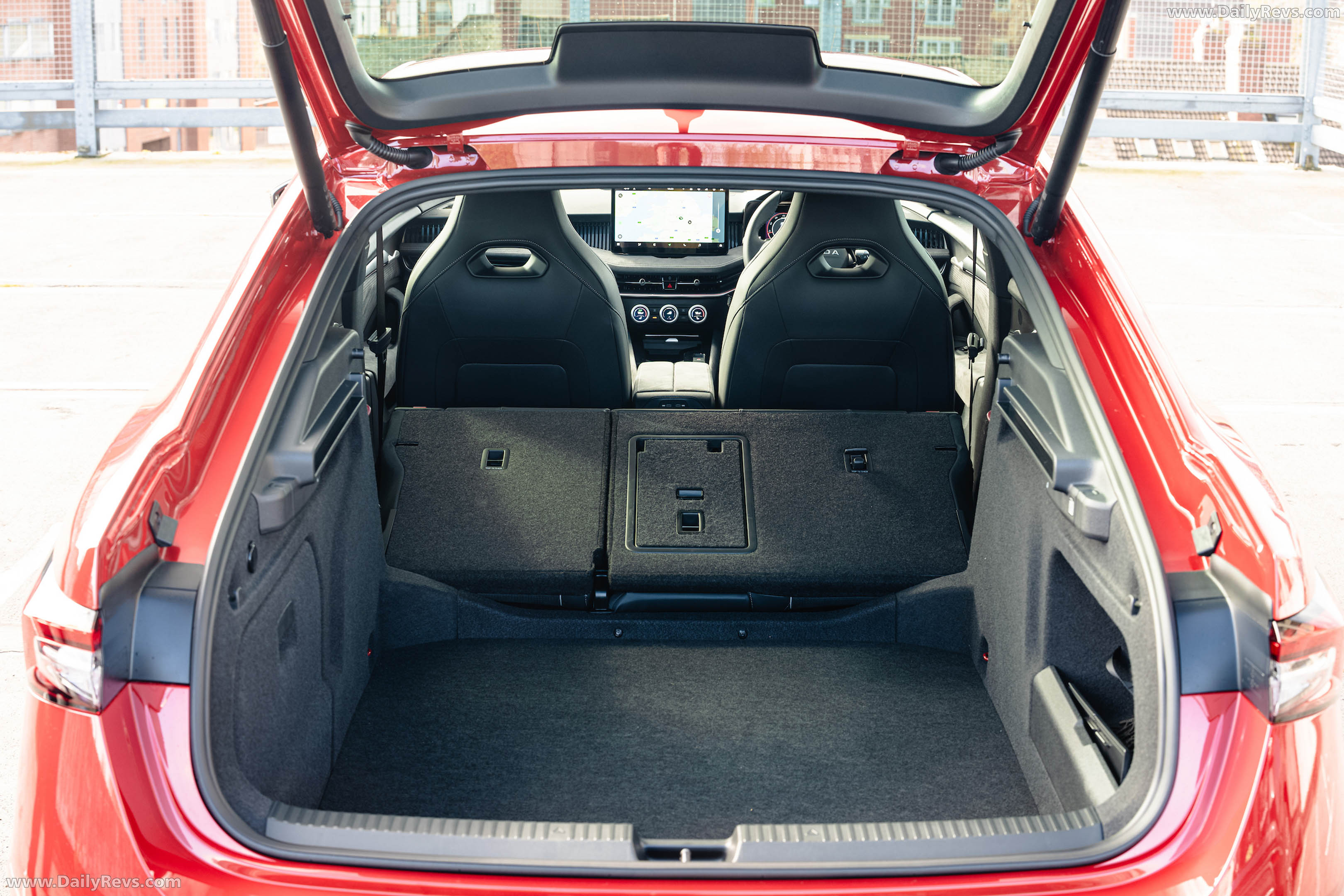 2026 Skoda Superb Sportline Mk4 UK Version Interior