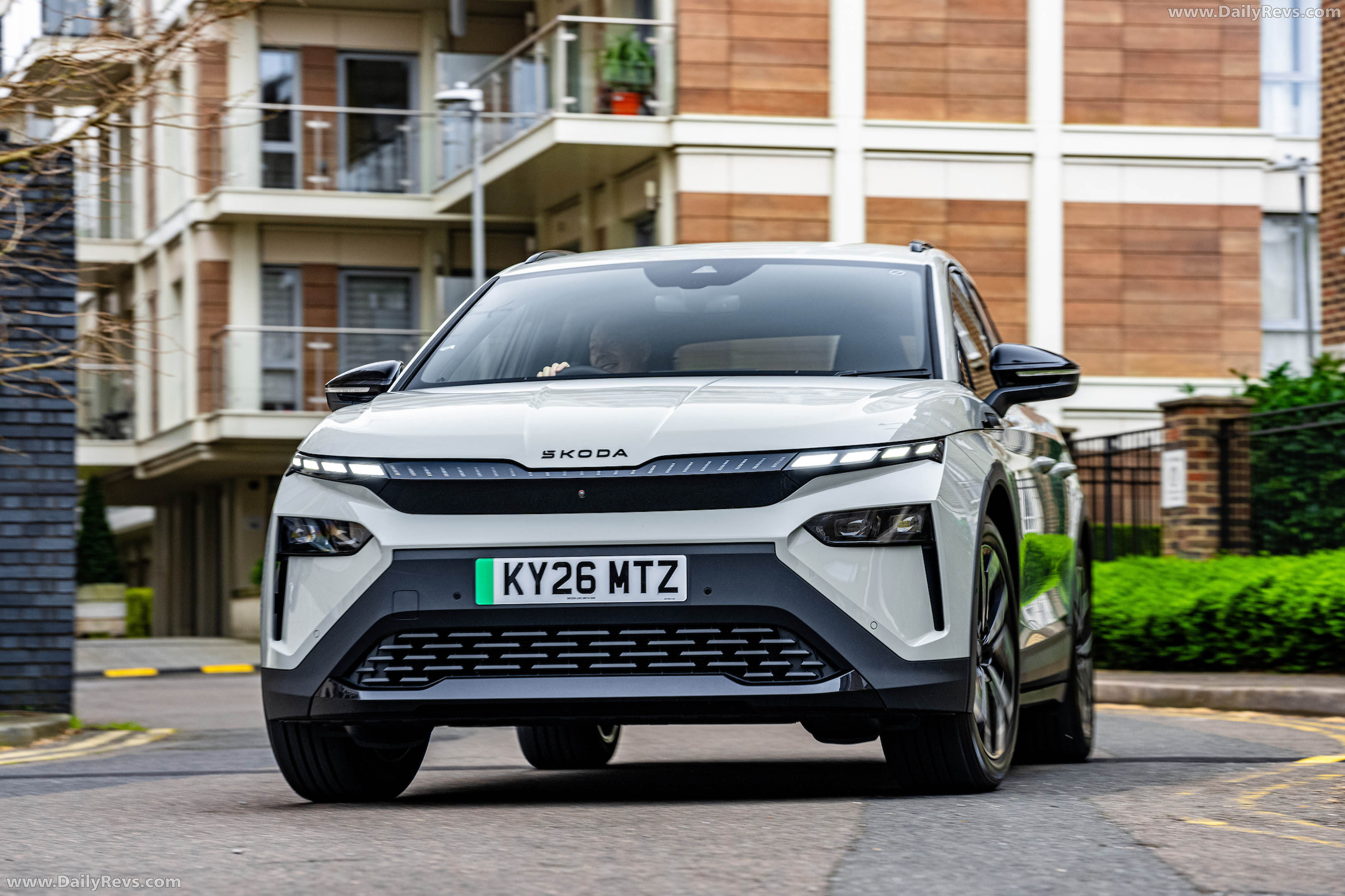 2025 Skoda Elroq Sportline UK Version Front View