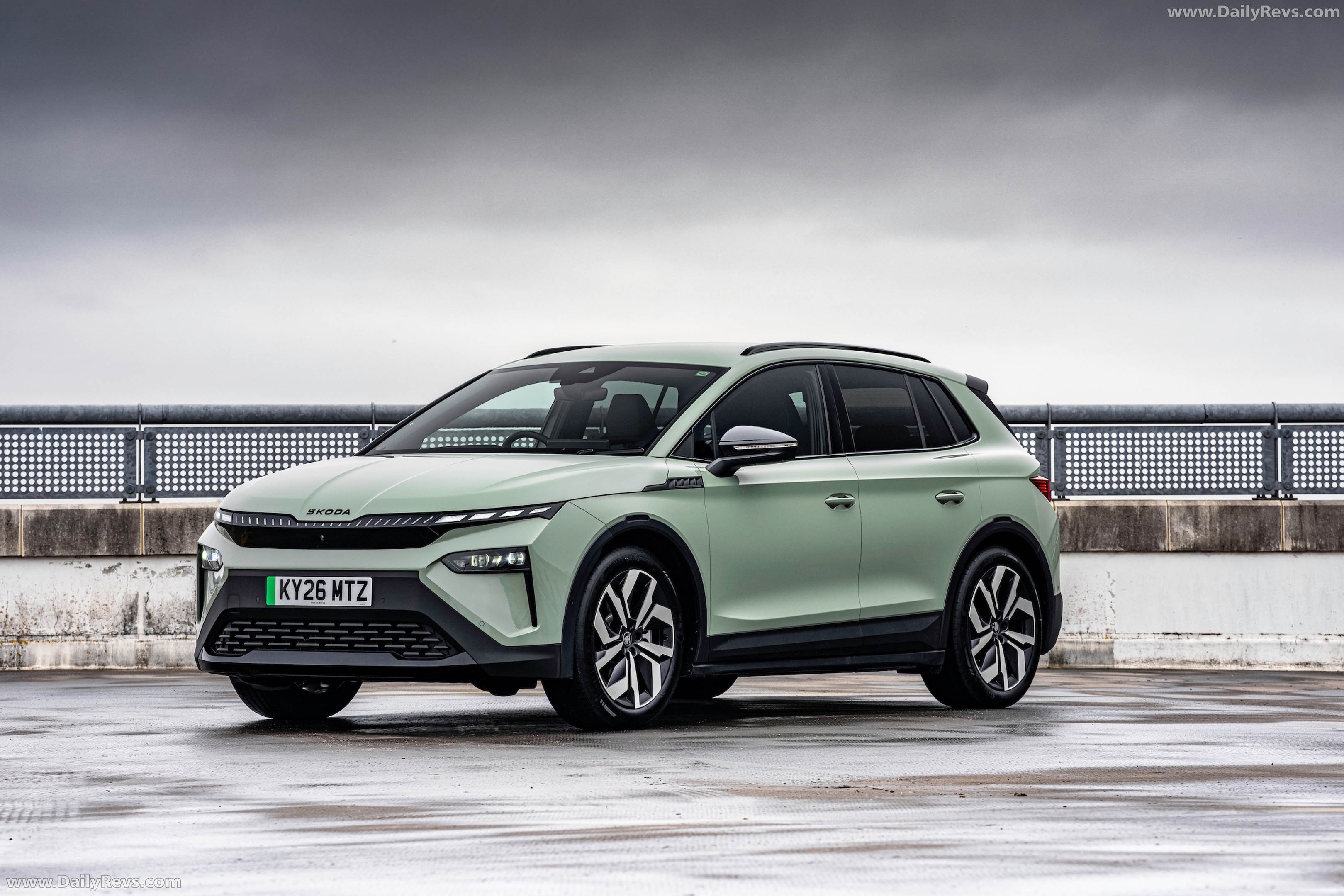 2025 Skoda Elroq Sportline UK Version Front View