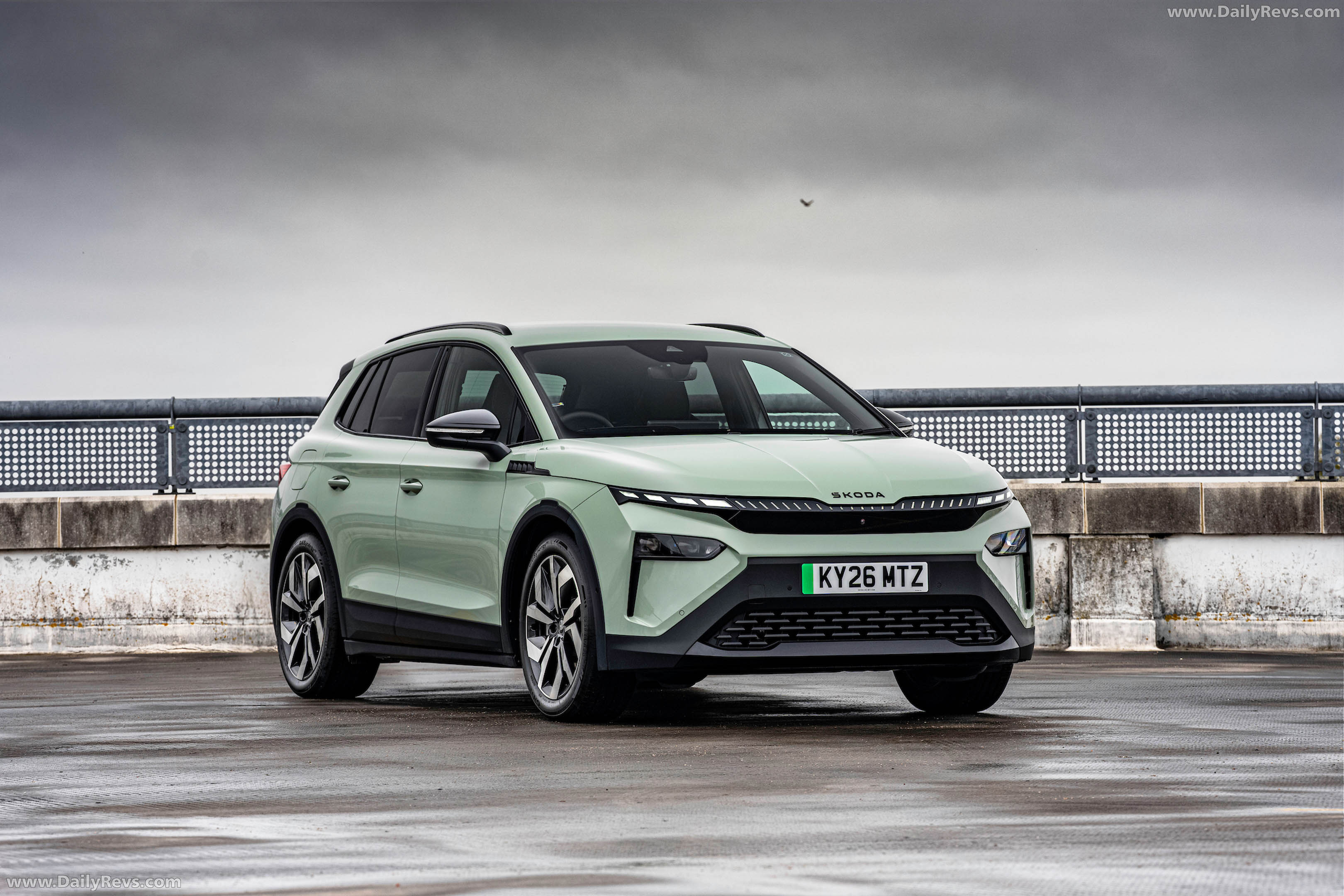 2025 Skoda Elroq Sportline UK Version Front View