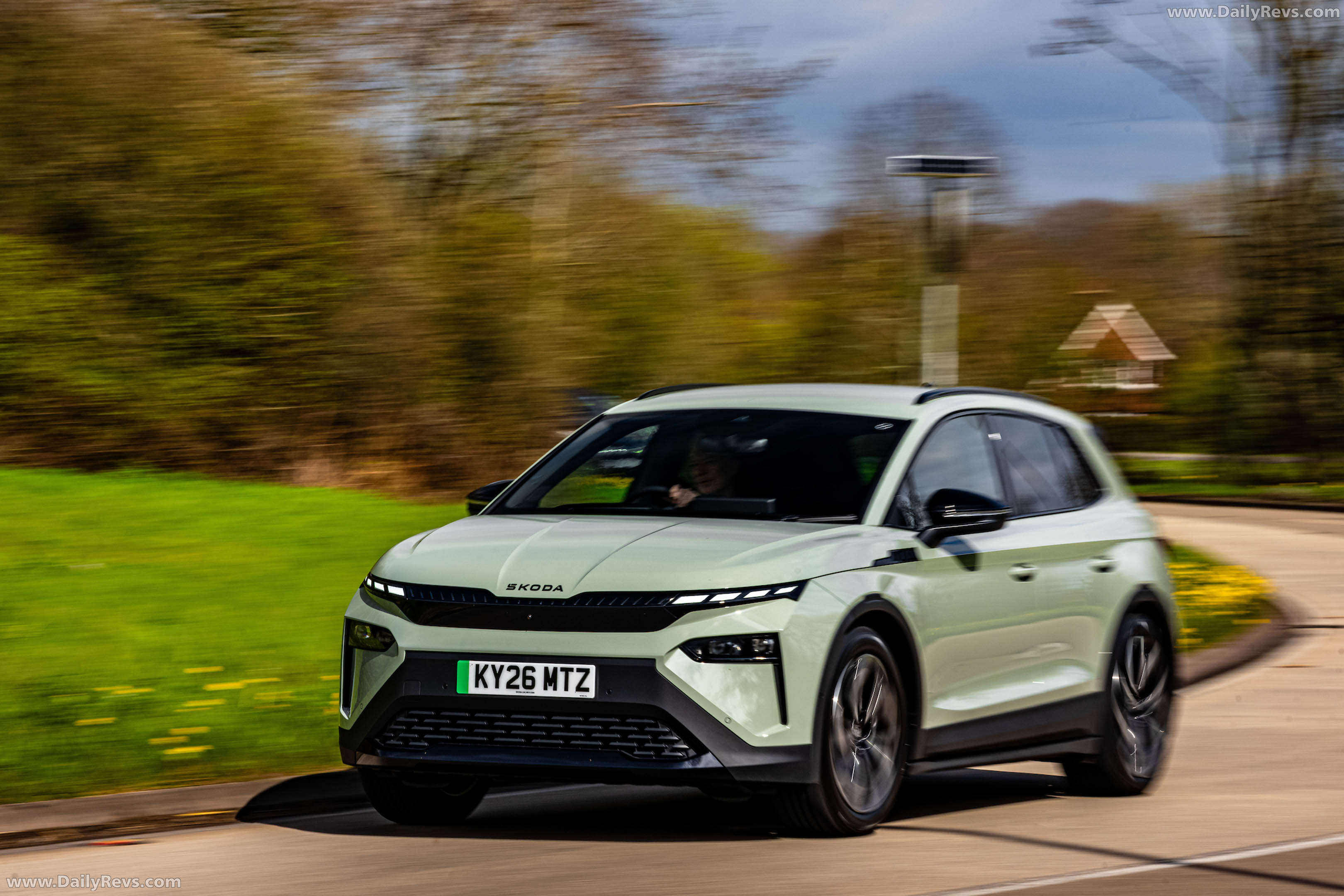 2025 Skoda Elroq Sportline UK Version Front View