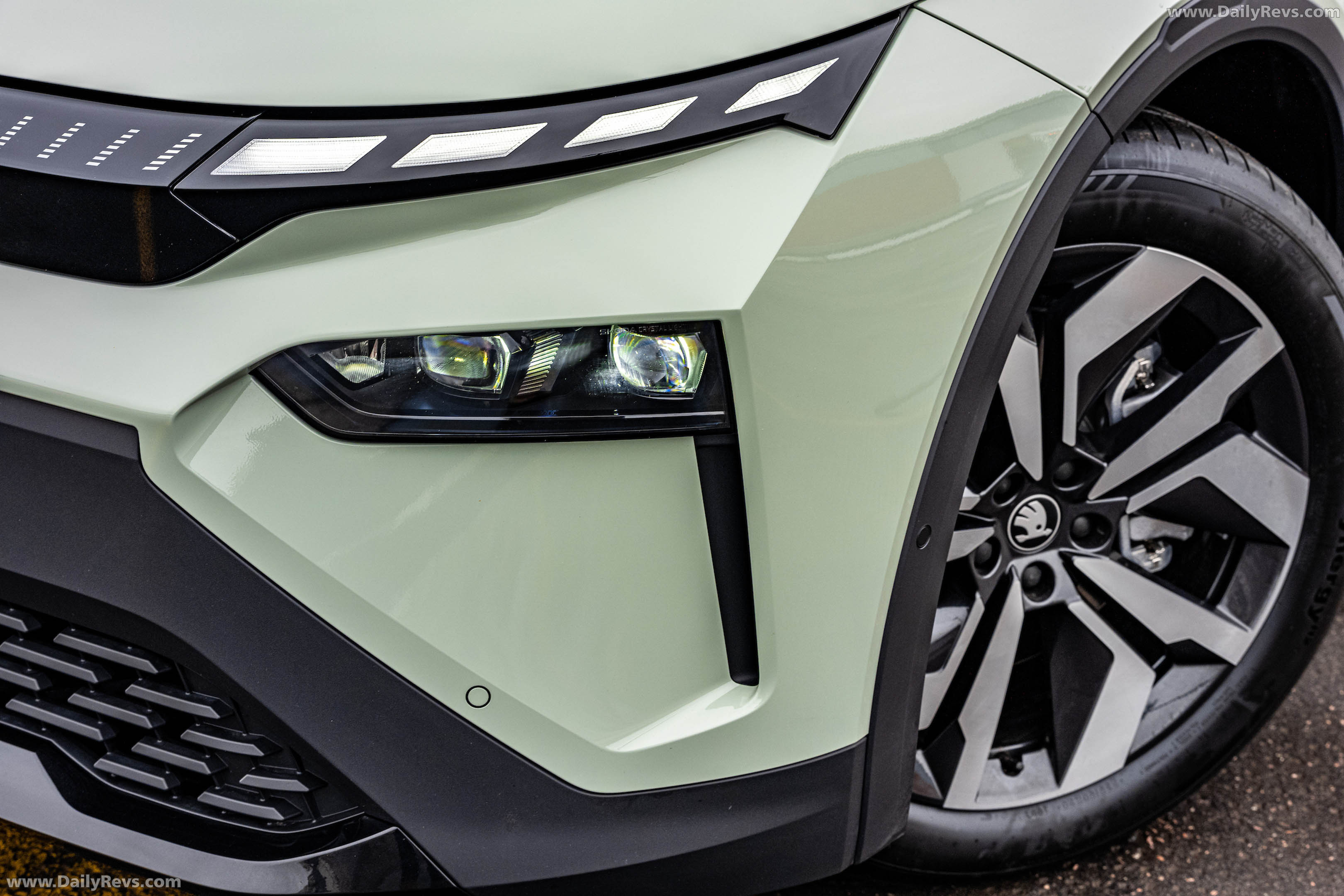 2025 Skoda Elroq Sportline UK Version Exterior
