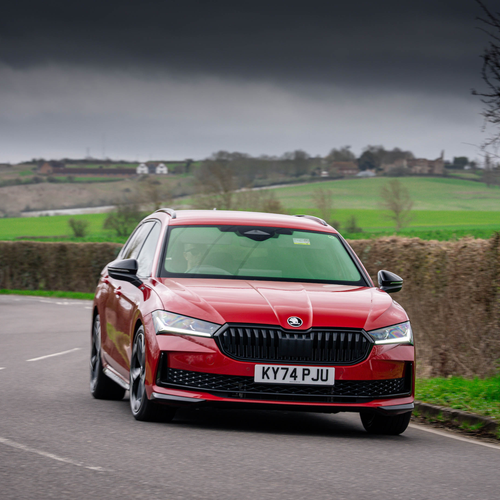 2026 Skoda Superb Combi Sportline Mk4 UK Version Front View