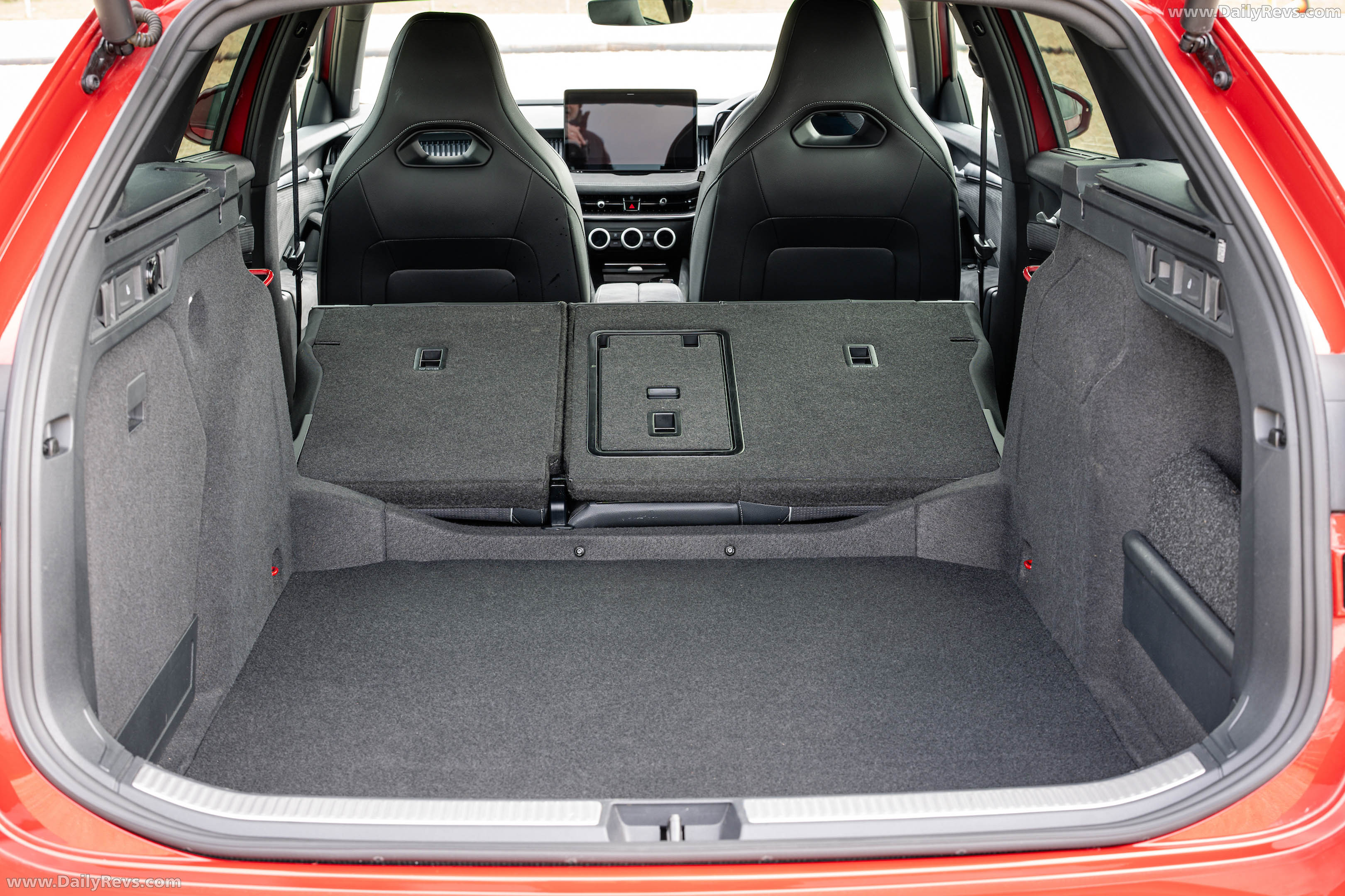 2026 Skoda Superb Combi Sportline Mk4 UK Version Interior