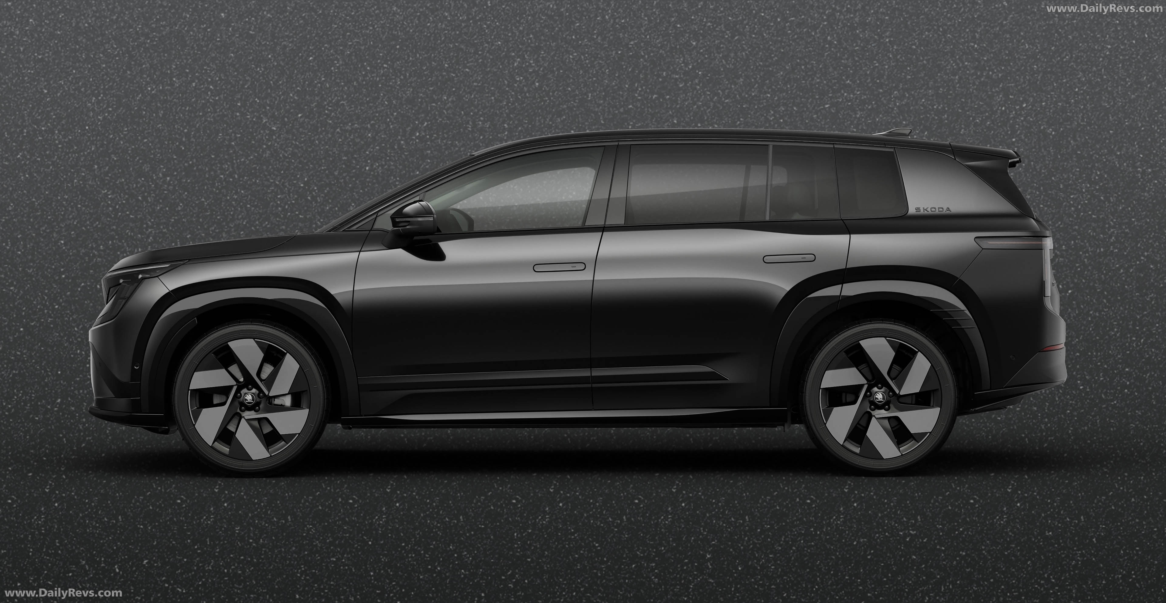 2027 Skoda Peaq Sportline Side View