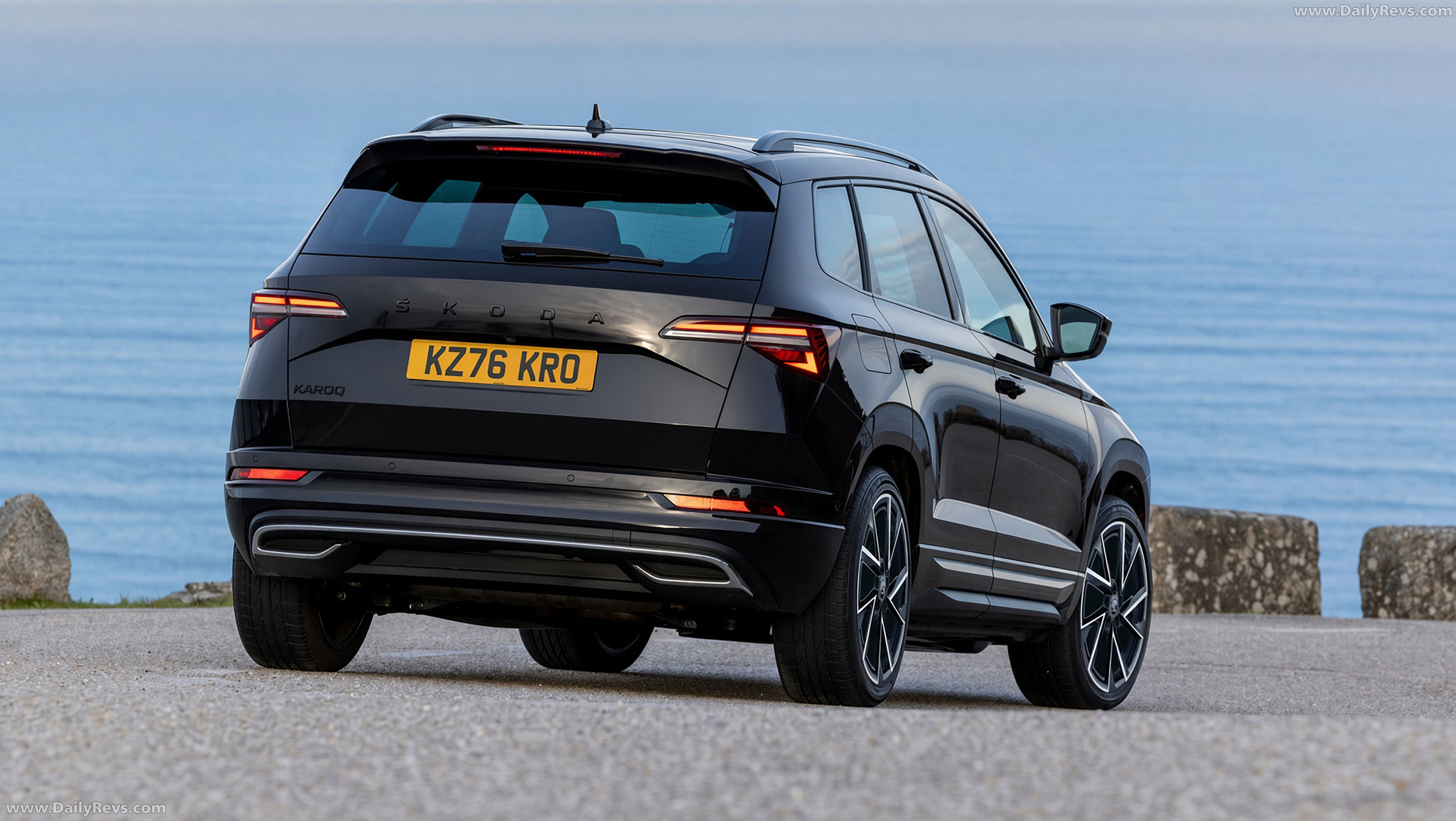 2026 Skoda Karoq Black Edition Rear View