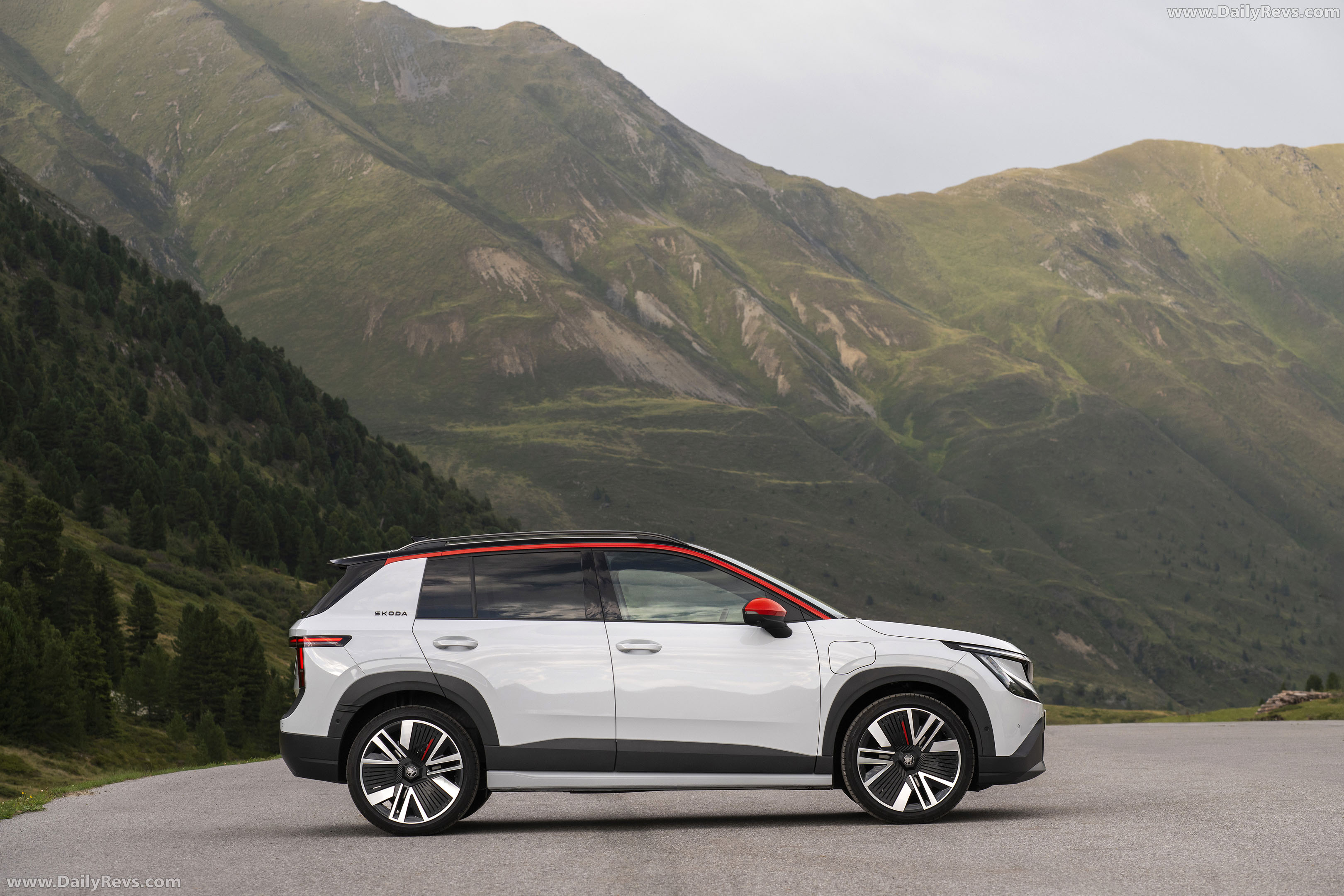 2027 Skoda Epiq First Edition Side View