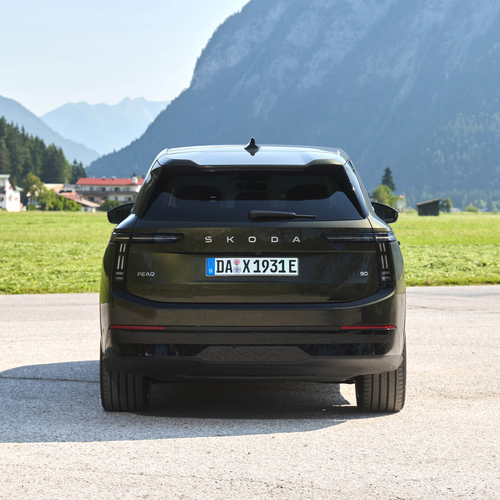 2027 Skoda Peaq Olibo Green Rear View