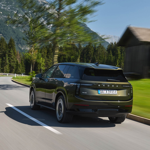 2027 Skoda Peaq Olibo Green Rear View
