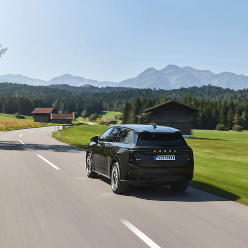 2027 Skoda Peaq Olibo Green Rear View