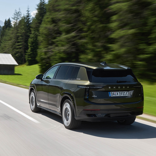 2027 Skoda Peaq Olibo Green Rear View