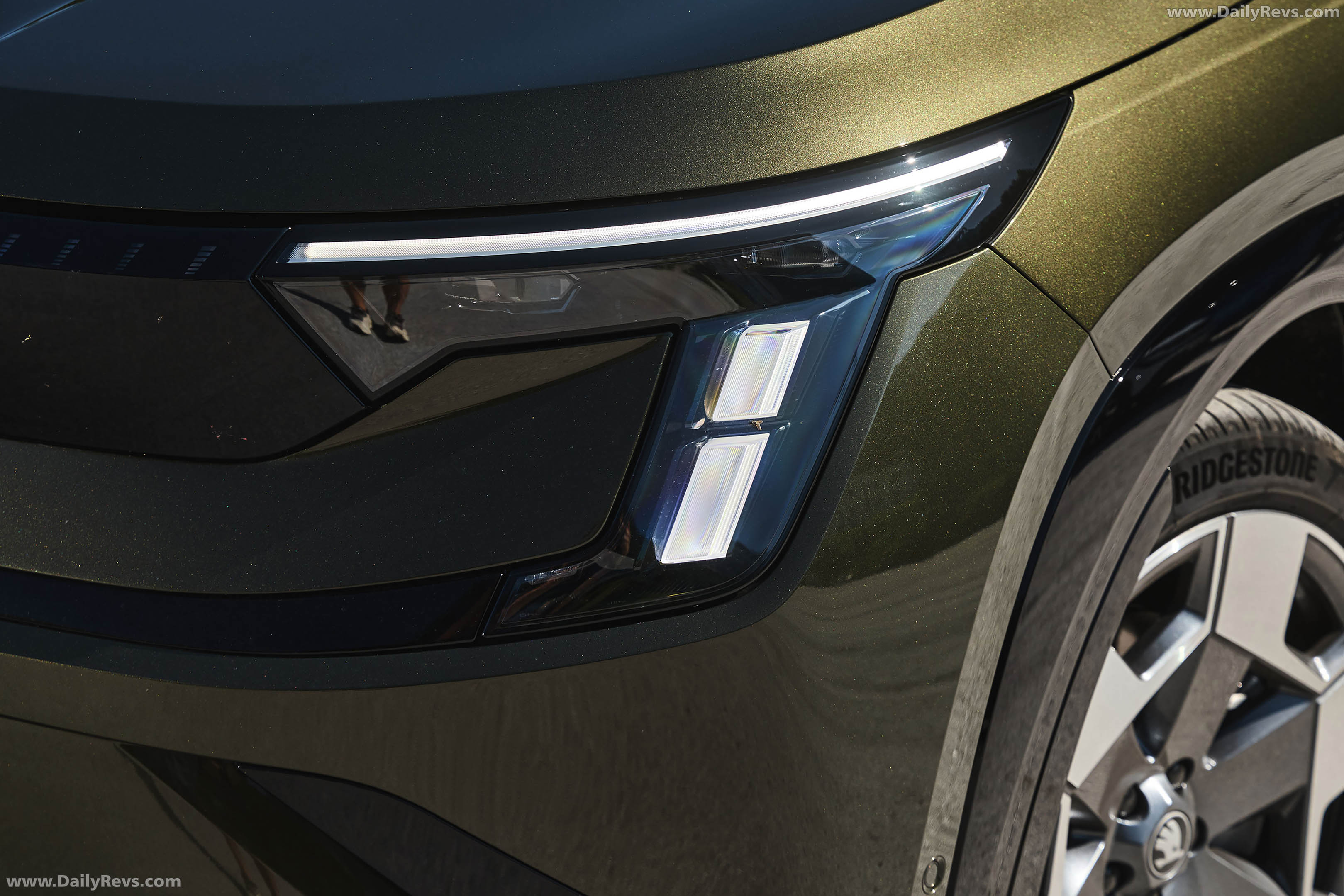 2027 Skoda Peaq Olibo Green Exterior