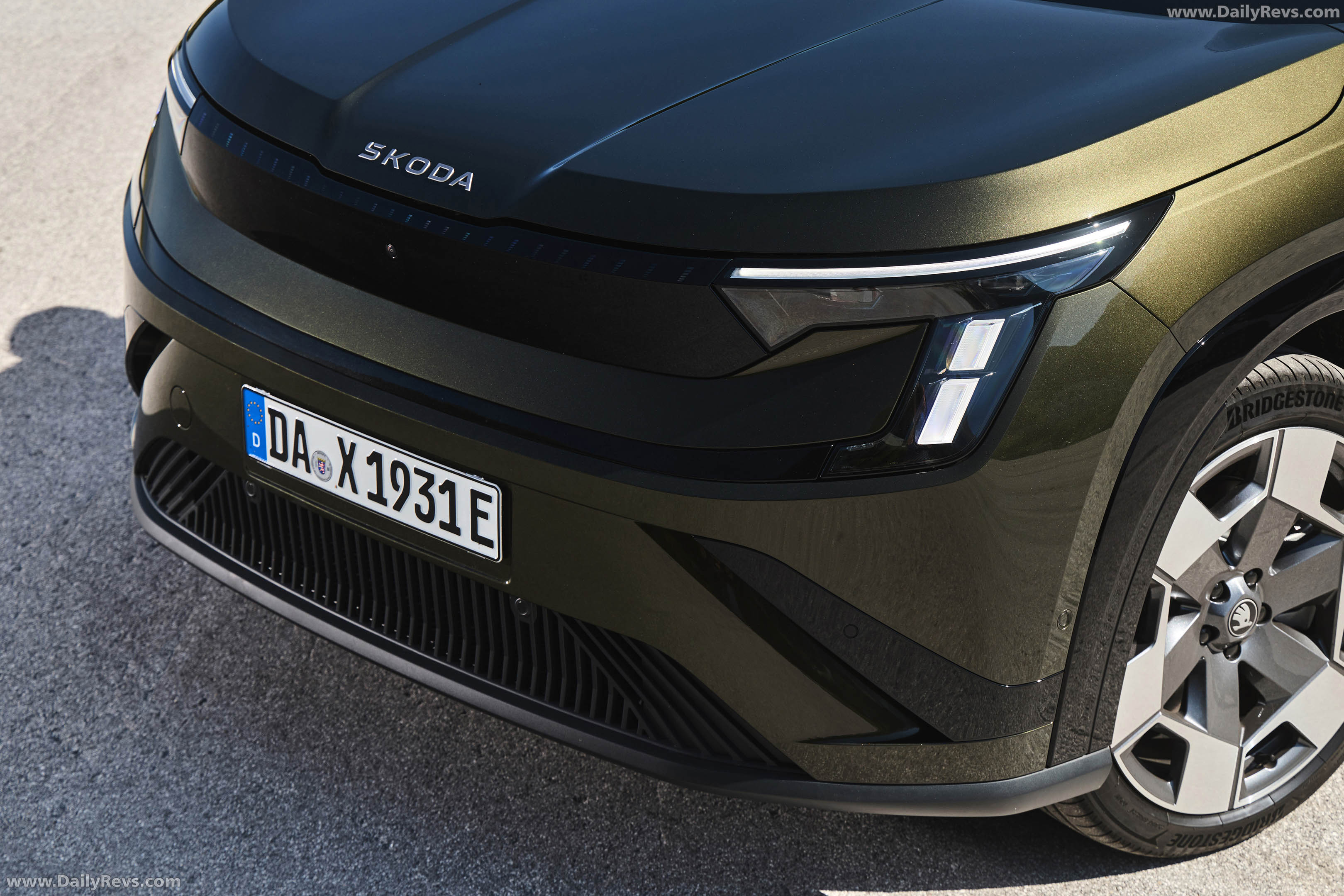 2027 Skoda Peaq Olibo Green Exterior