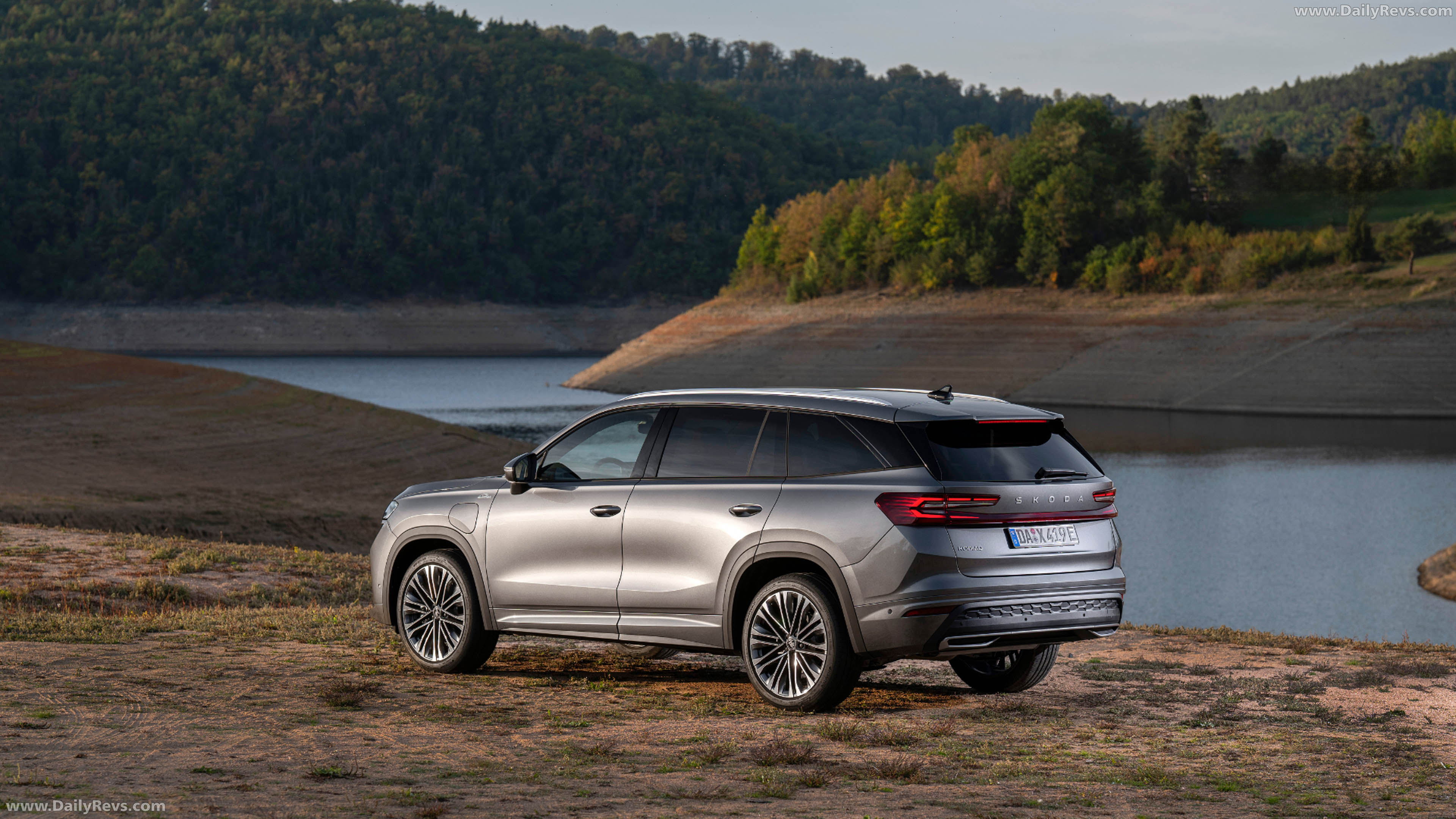 2026 Skoda Kodiaq PHEV LK Rear View