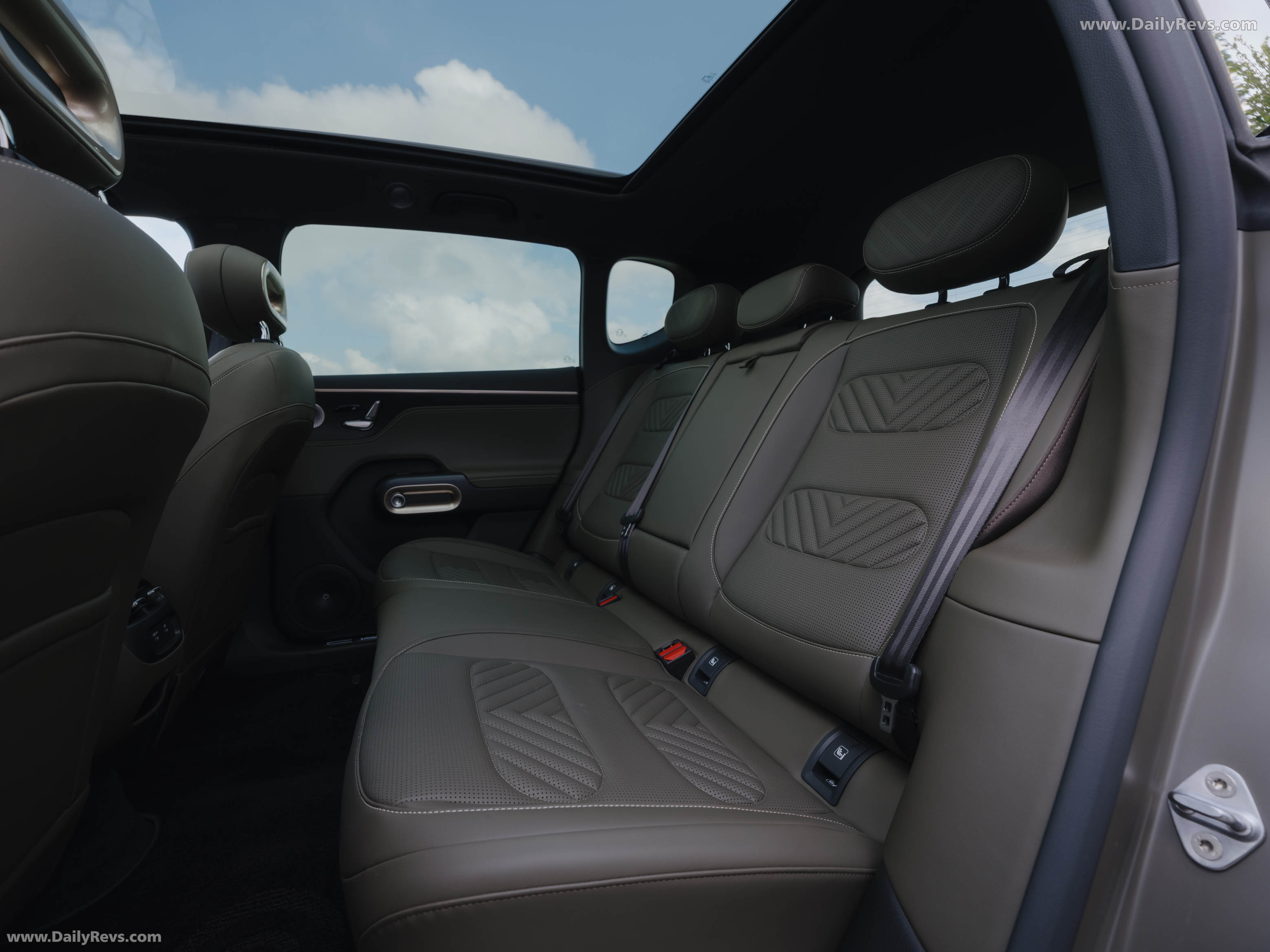 2025 Smart No.5 Summit European Version Interior