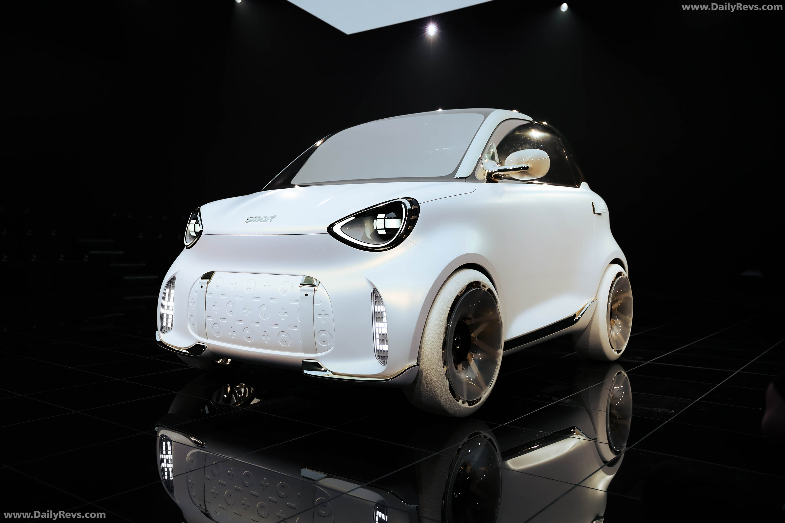 2026 Smart Concept No.2 Front View