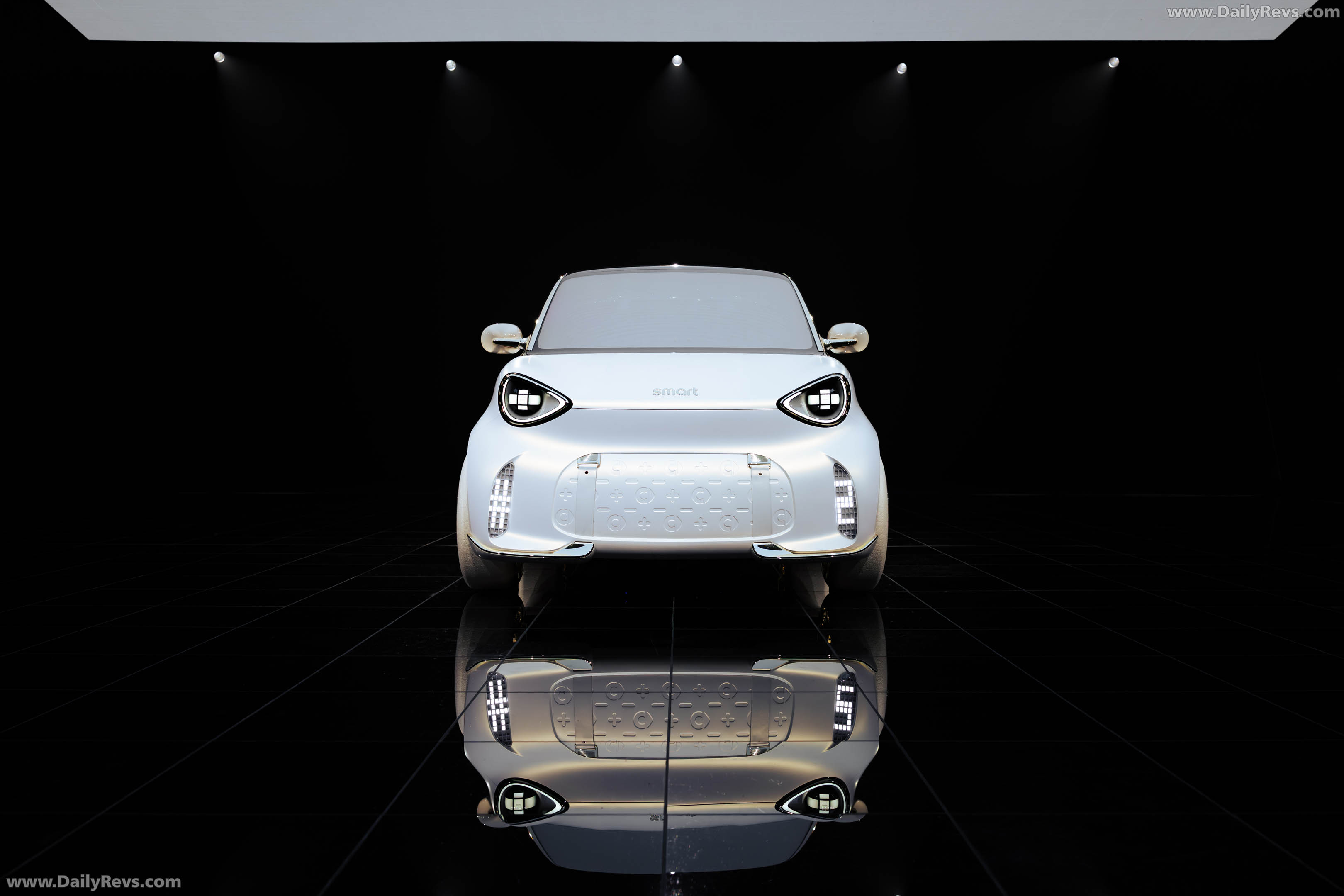 2026 Smart Concept No.2 Front View
