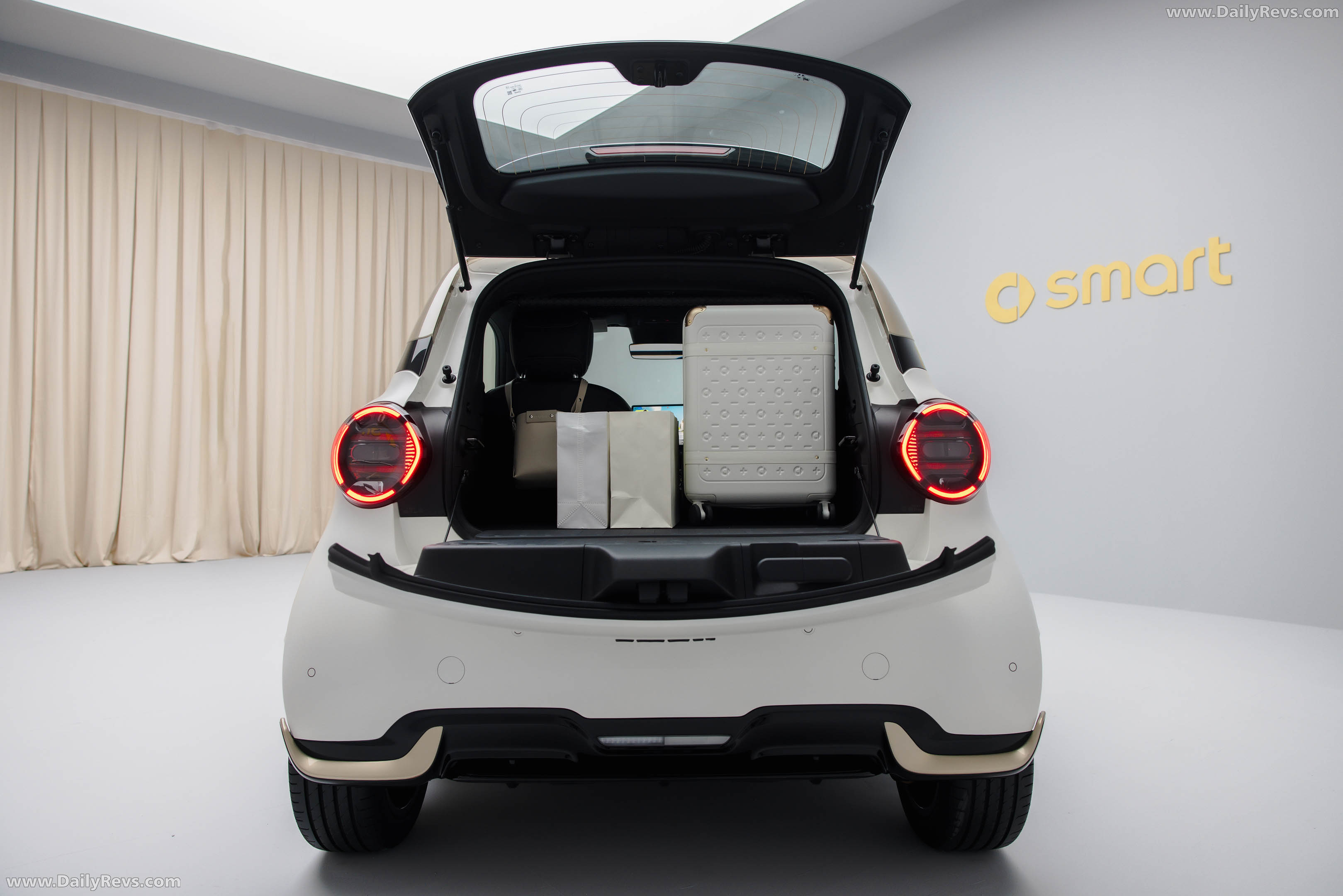 2027 Smart No.2 Couture Edition Interior