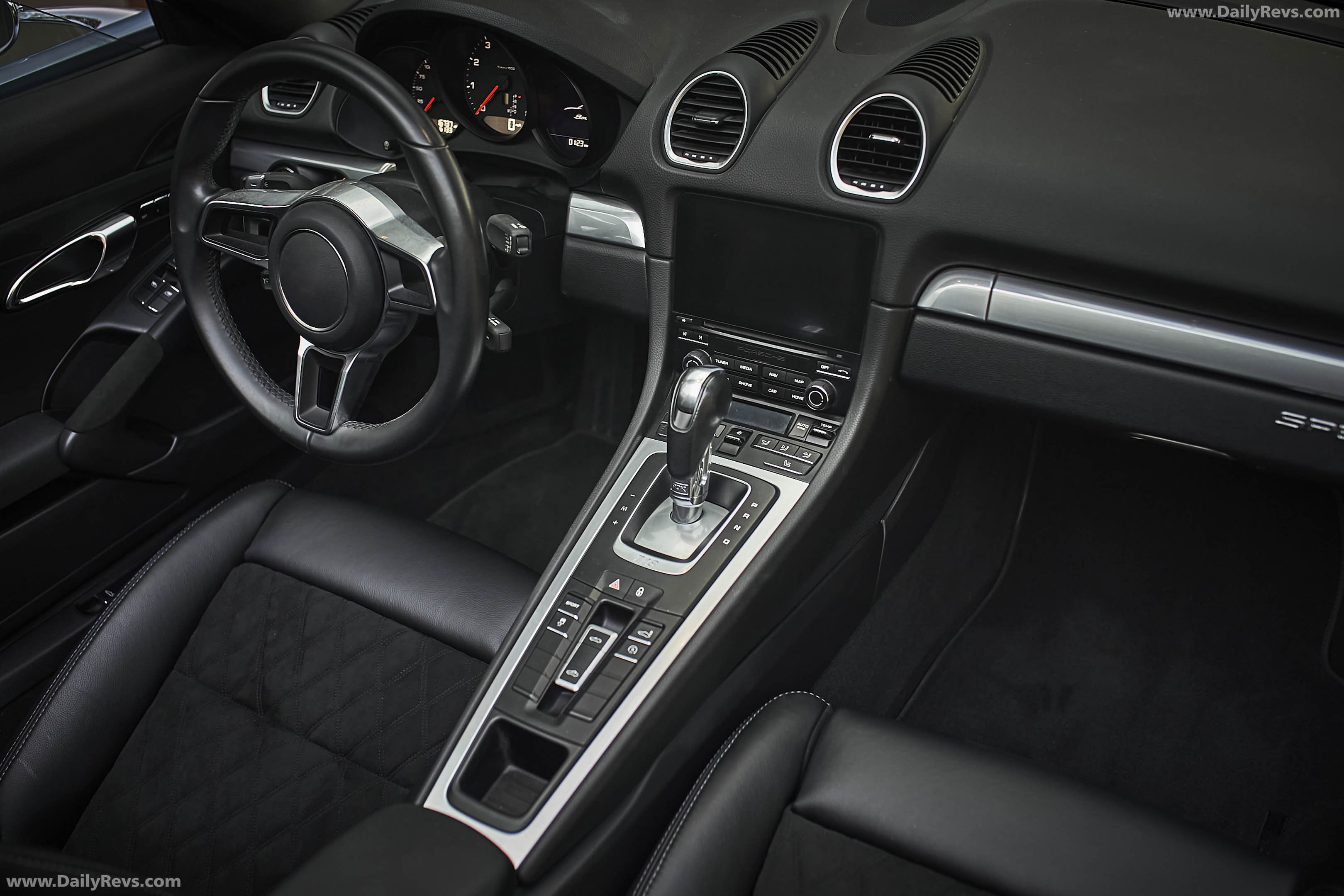 2026 Starke Speedster Gen 2 Interior
