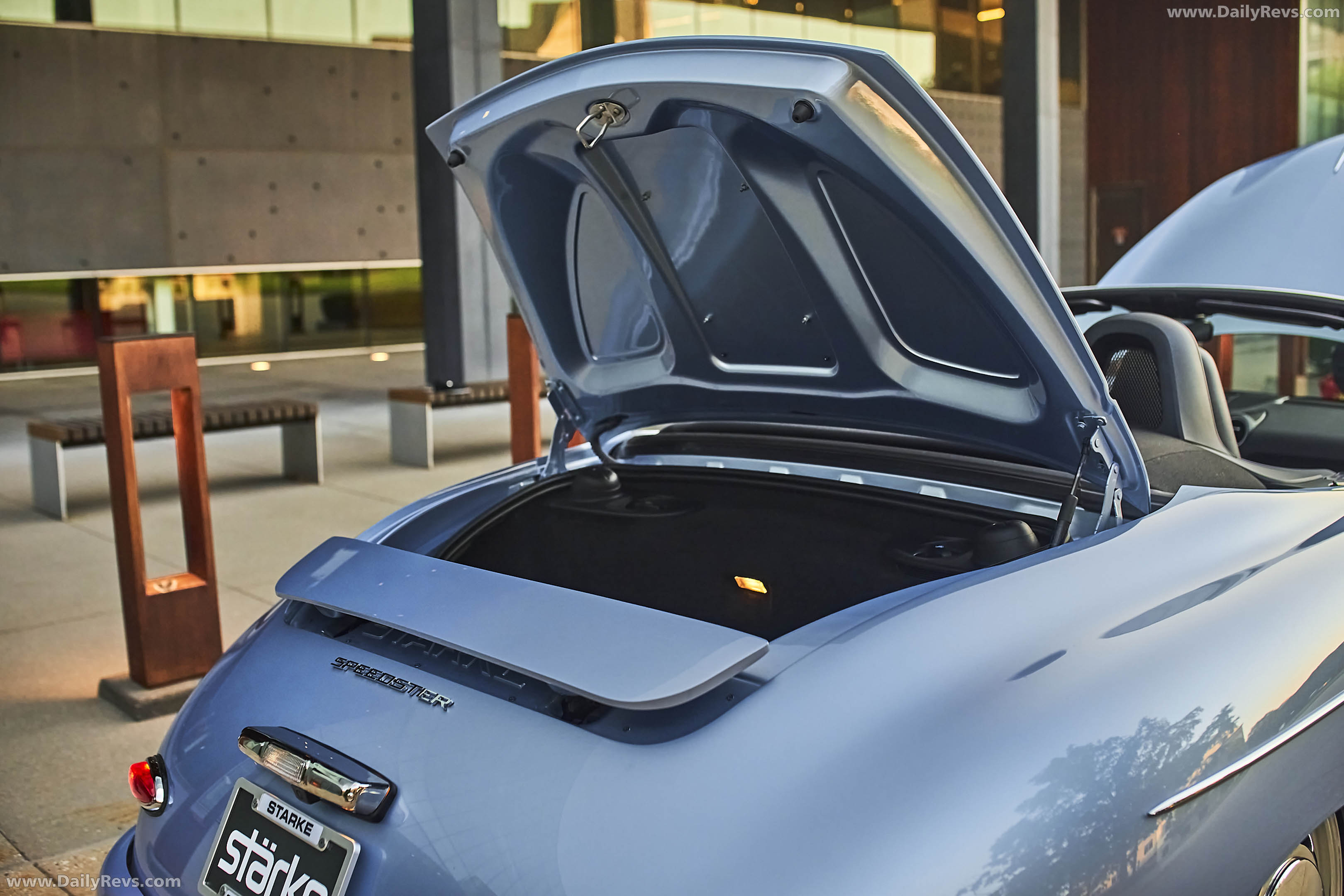 2026 Starke Speedster Gen 2 Interior