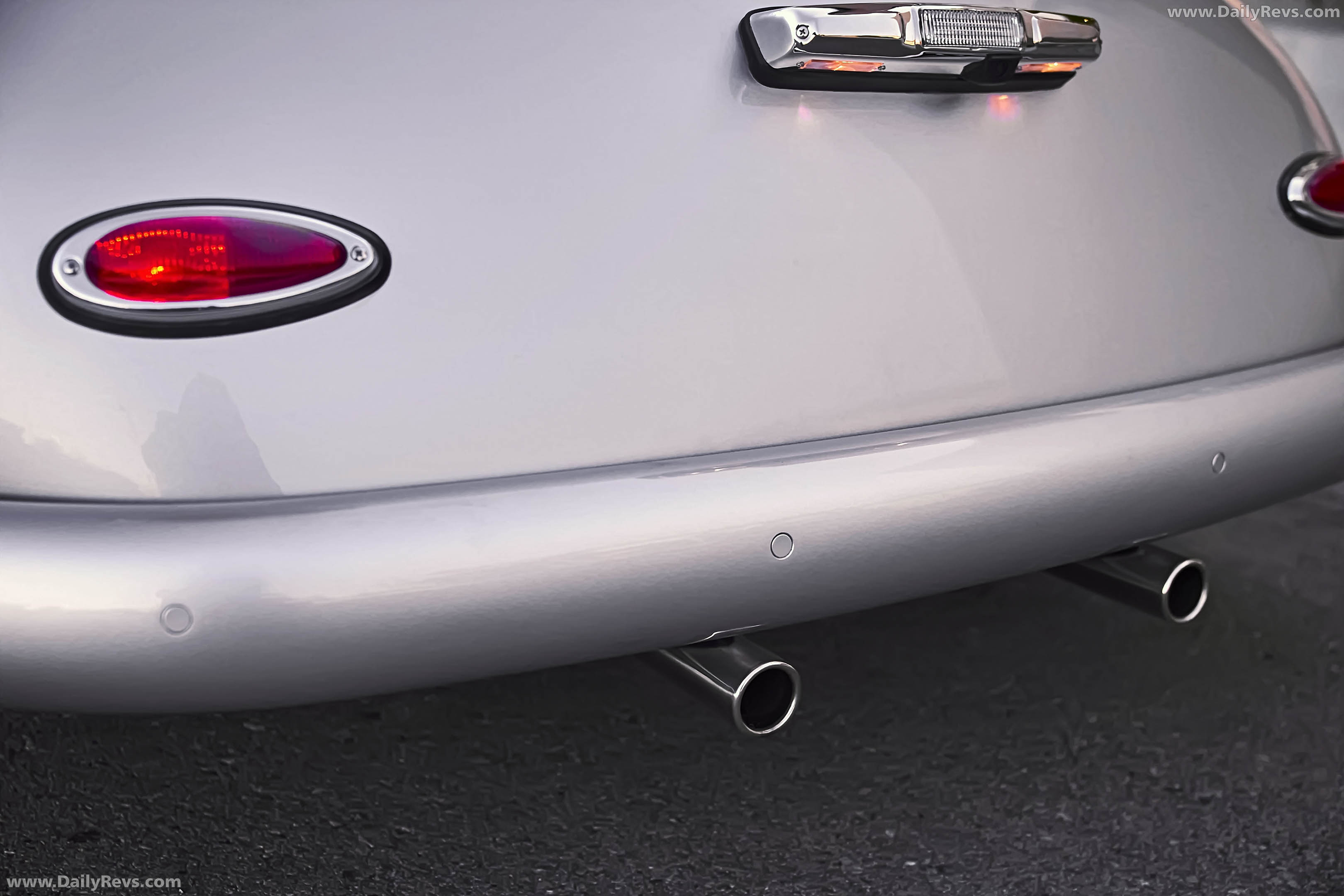 2026 Starke Speedster Gen 2 Silver Exterior