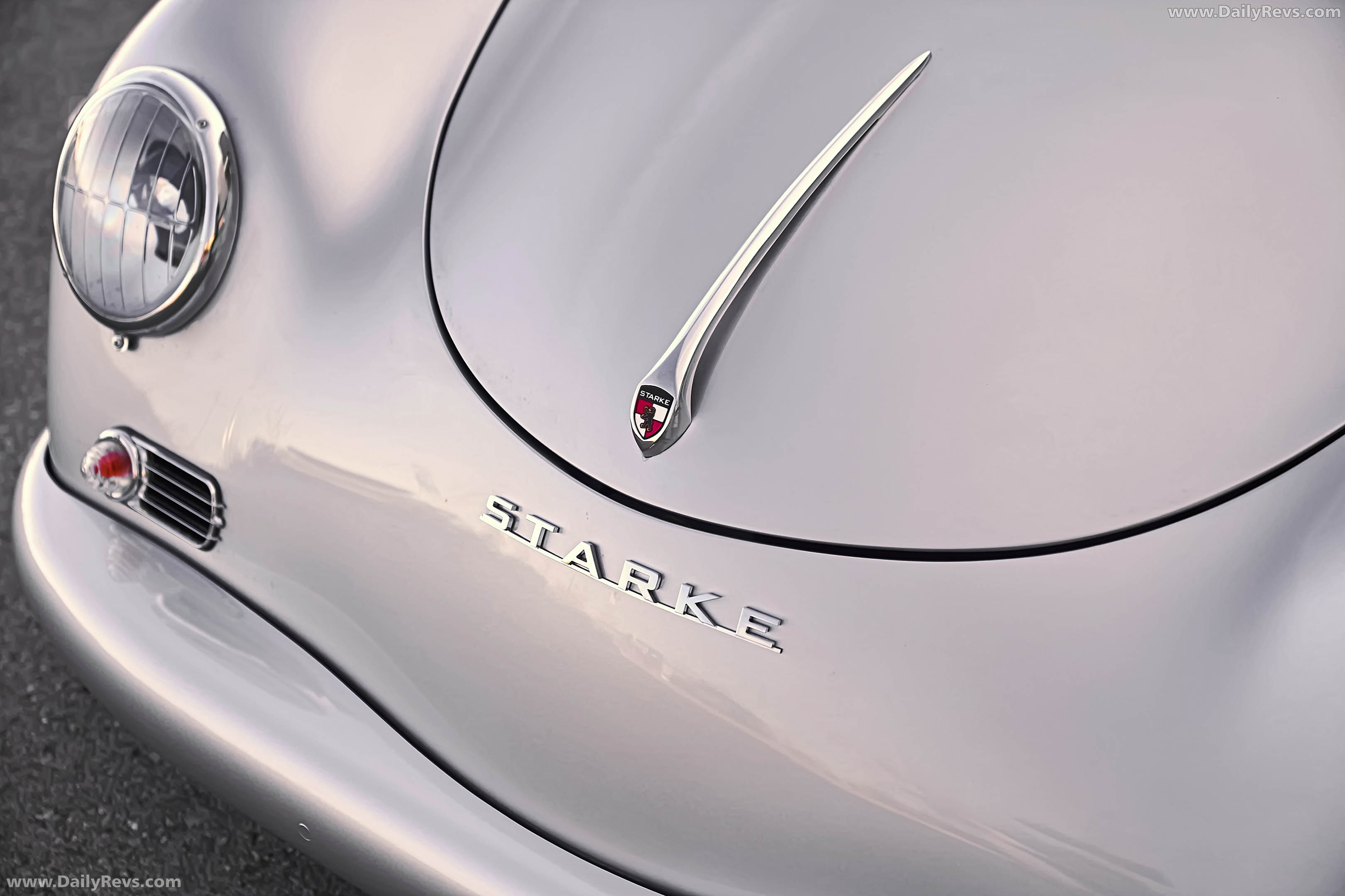 2026 Starke Speedster Gen 2 Silver Exterior