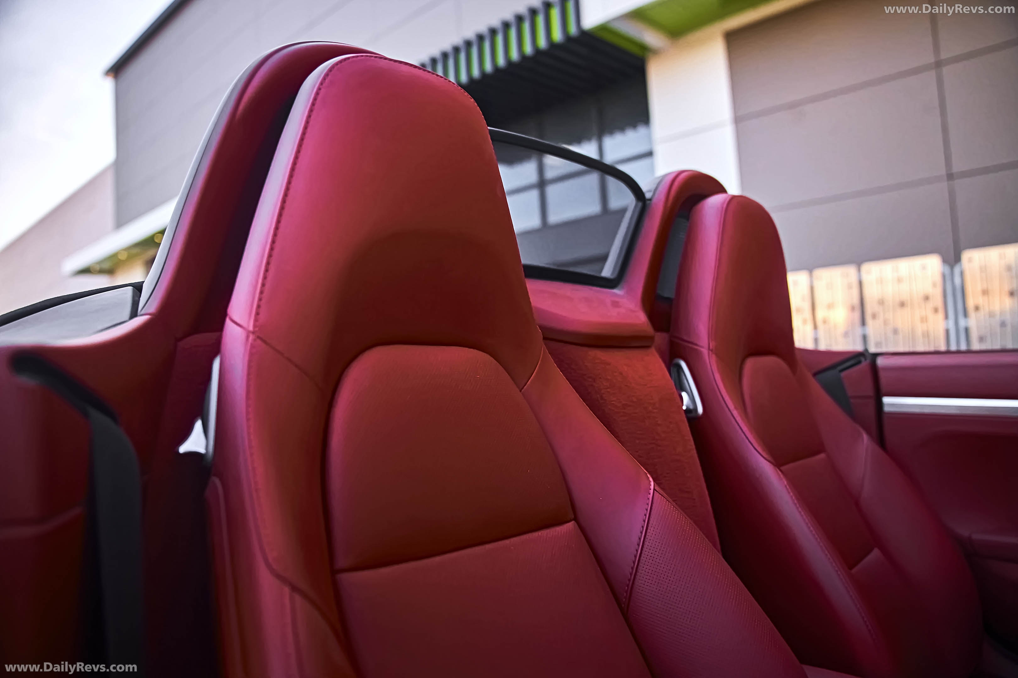 2026 Starke Speedster Gen 2 Silver Interior