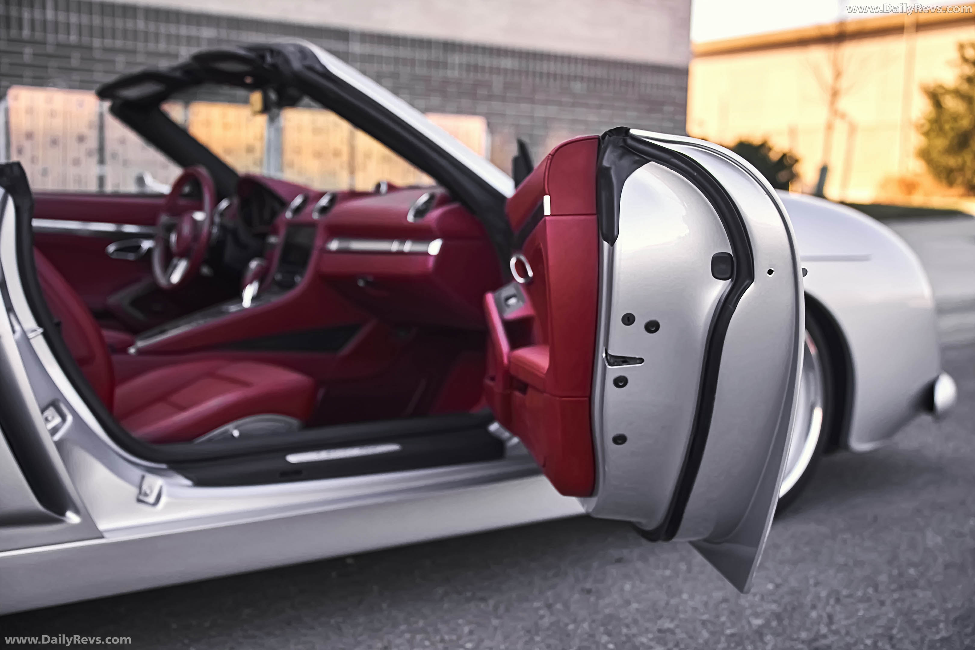 2026 Starke Speedster Gen 2 Silver Interior