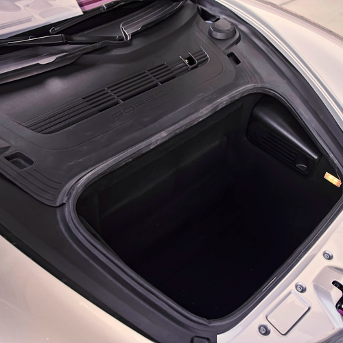 2026 Starke Speedster Gen 2 Silver Interior