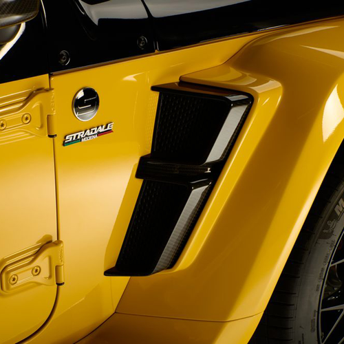 2025 Stradale Modena GTX Exterior