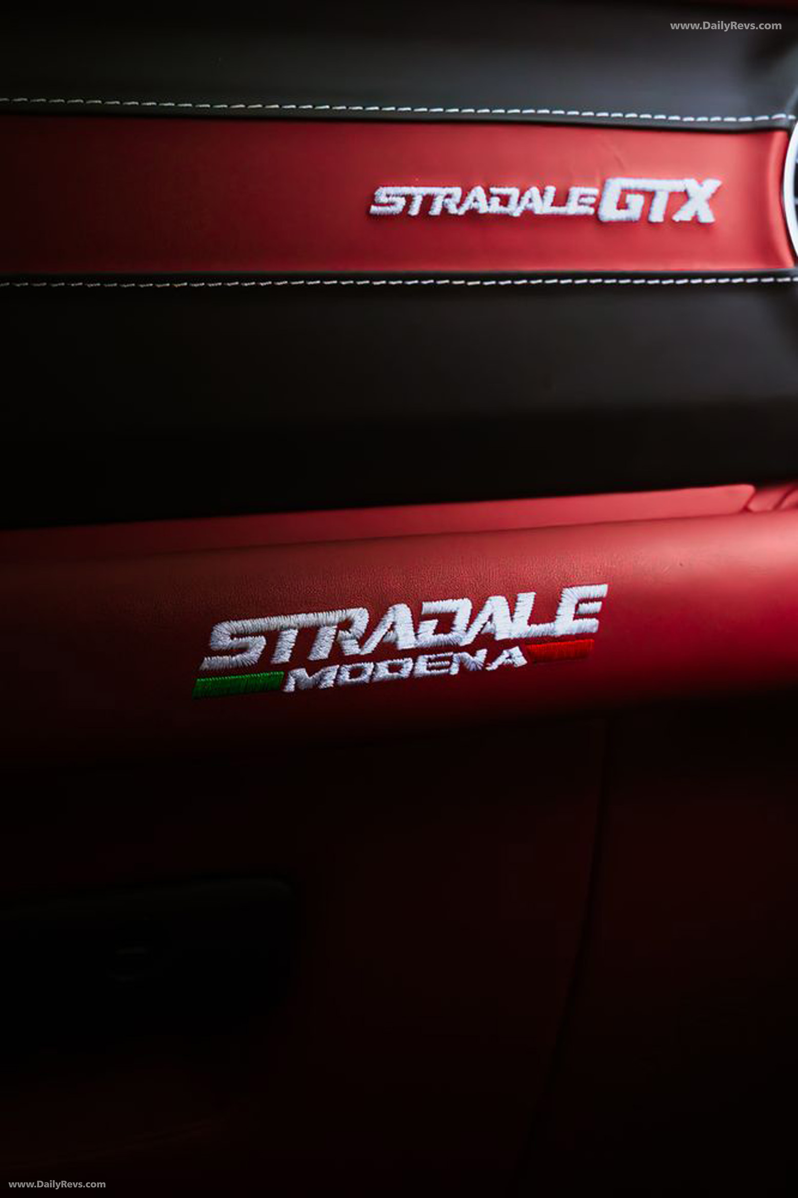 2025 Stradale Modena GTX Interior