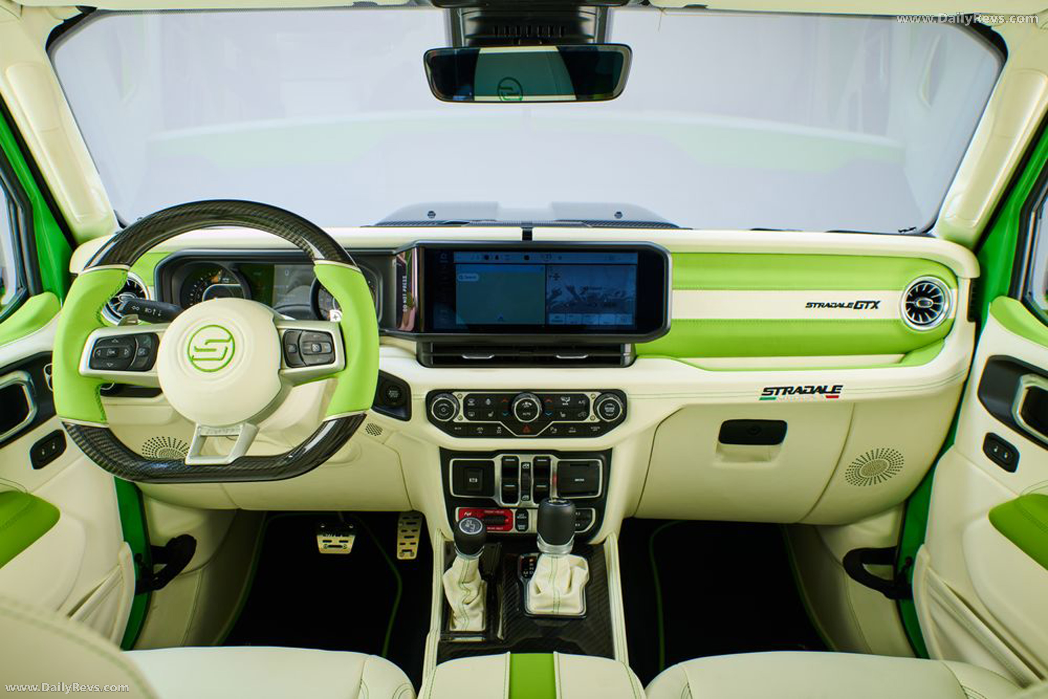 2025 Stradale Modena GTX Interior