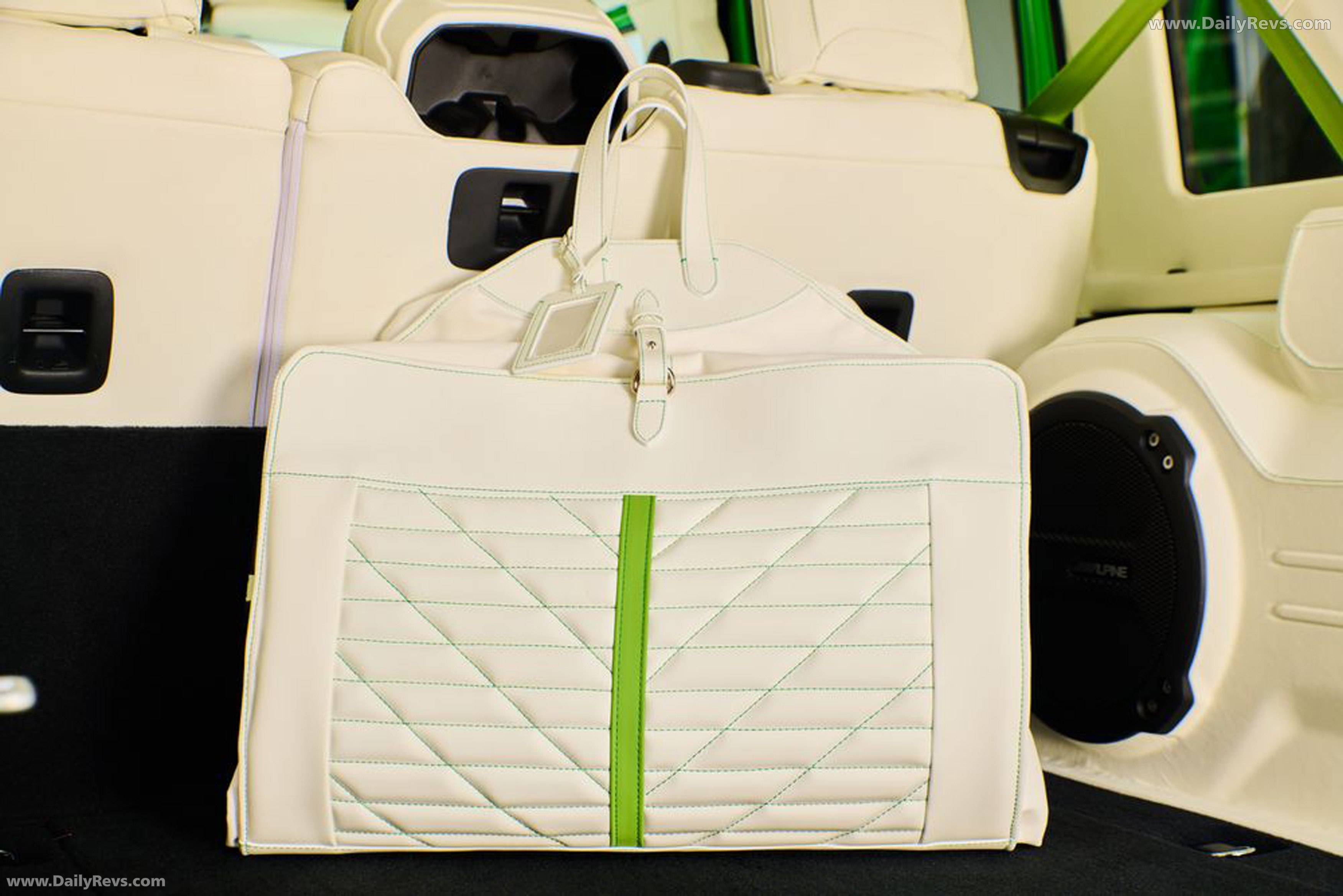 2025 Stradale Modena GTX Interior
