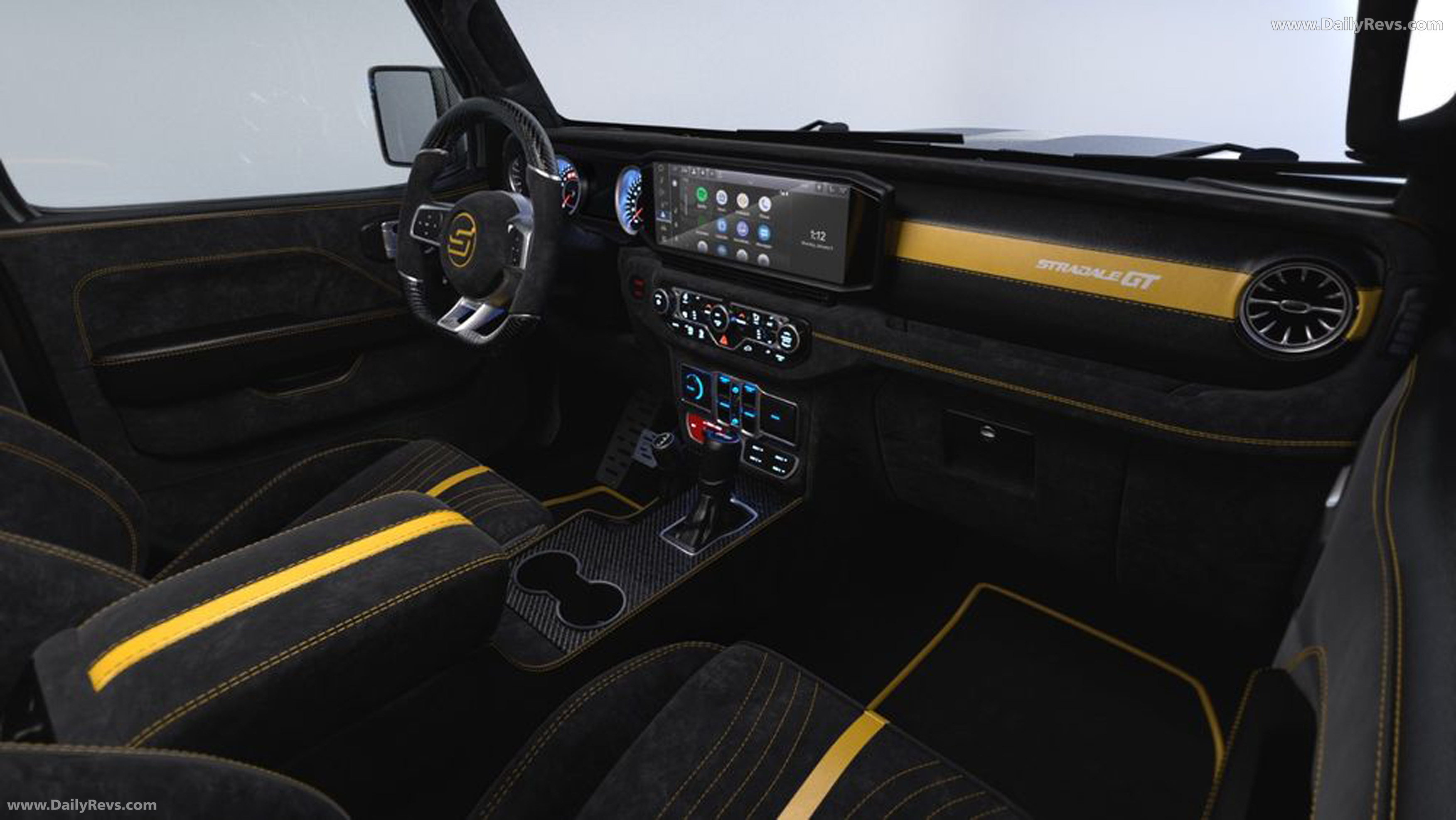 2025 Stradale Modena GTX Interior