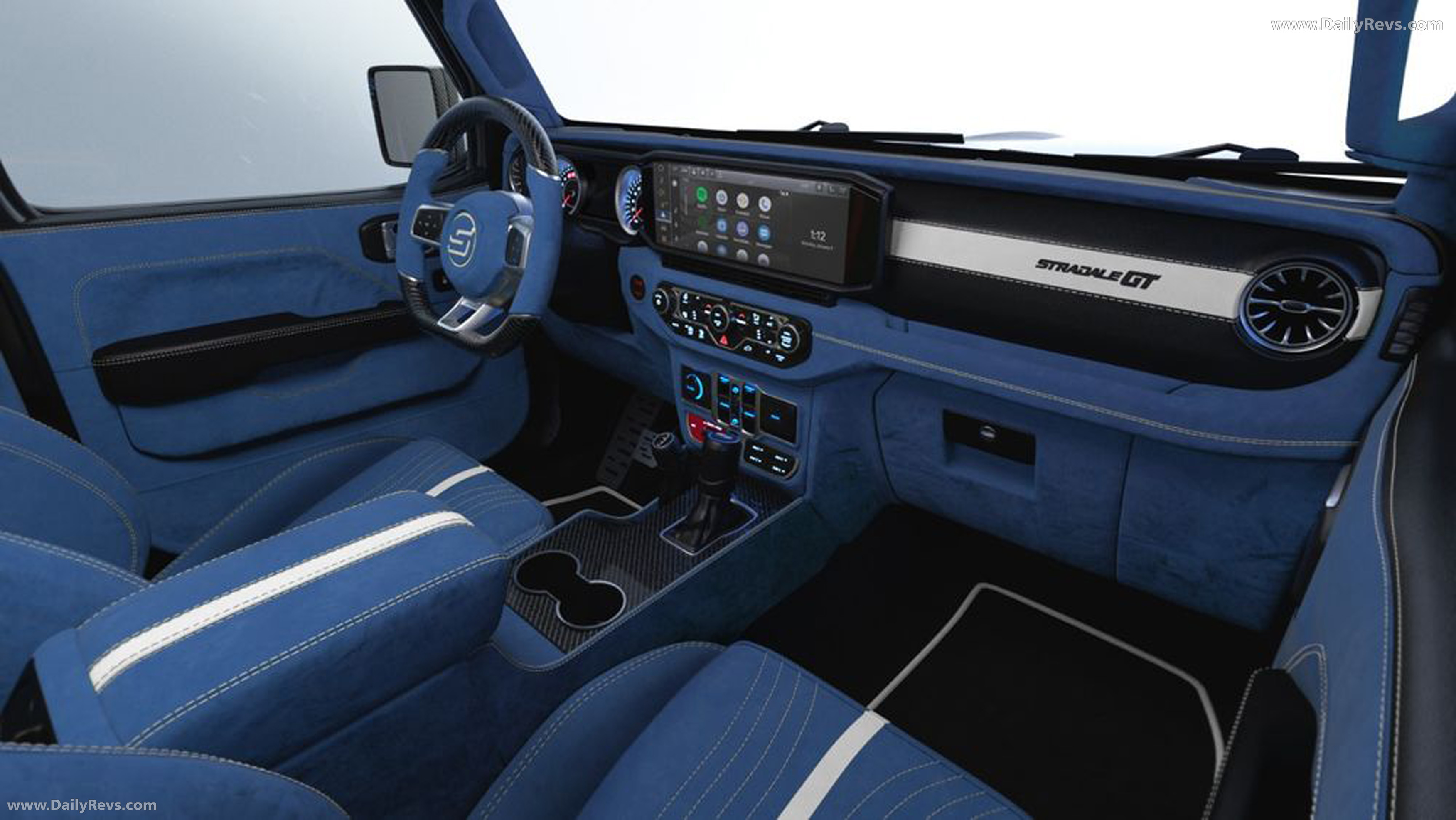 2025 Stradale Modena GTX Interior