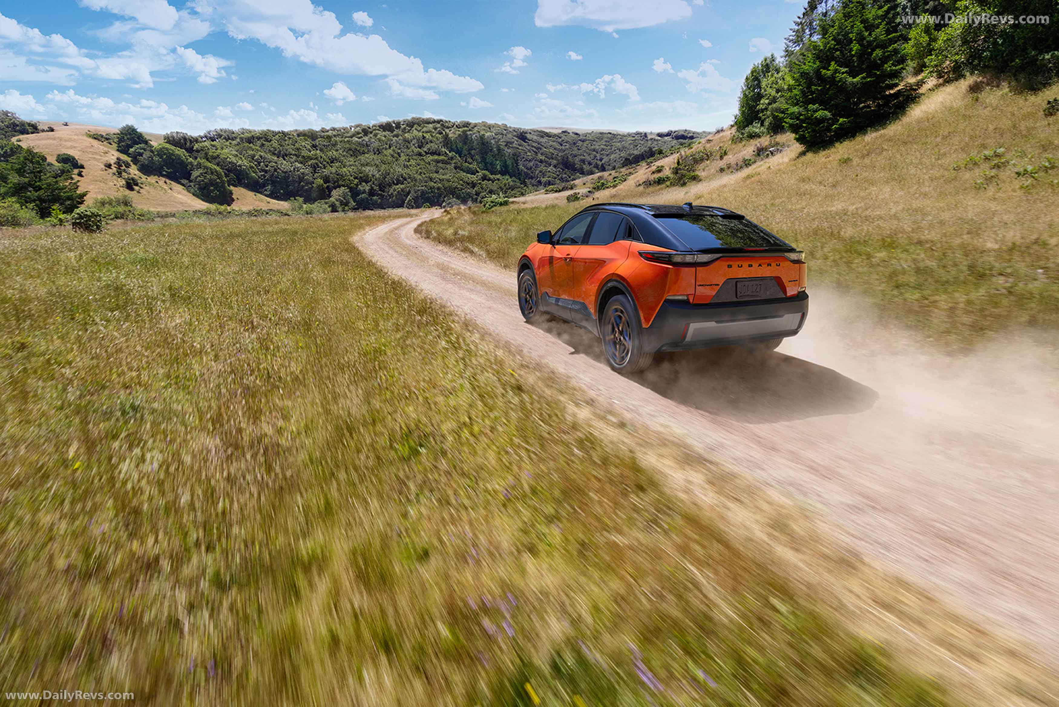 2026 Subaru Uncharted Rear View