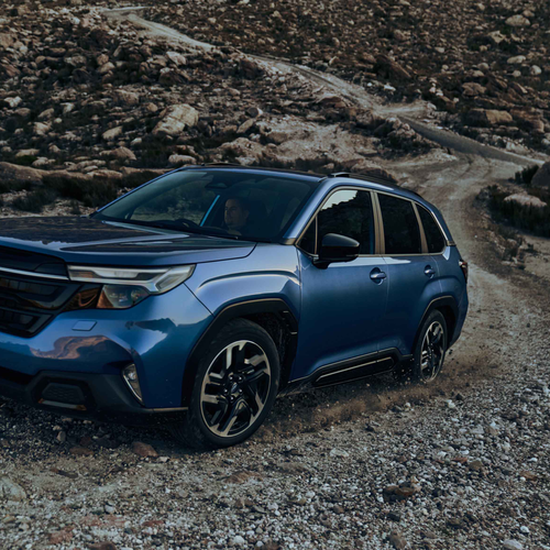 2025 Subaru Forester AWD Touring Australian Version Front View