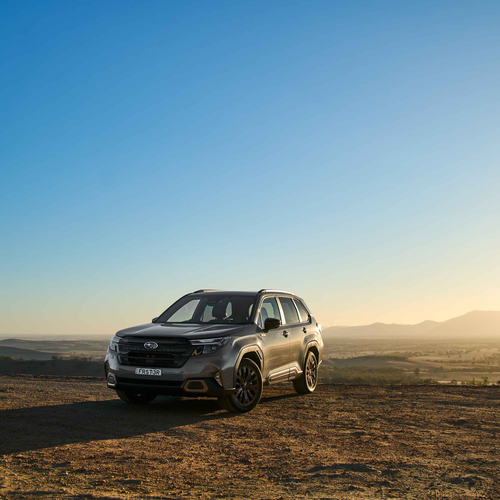 2025 Subaru Forester AWD Hybrid Sport Australian Version Front View