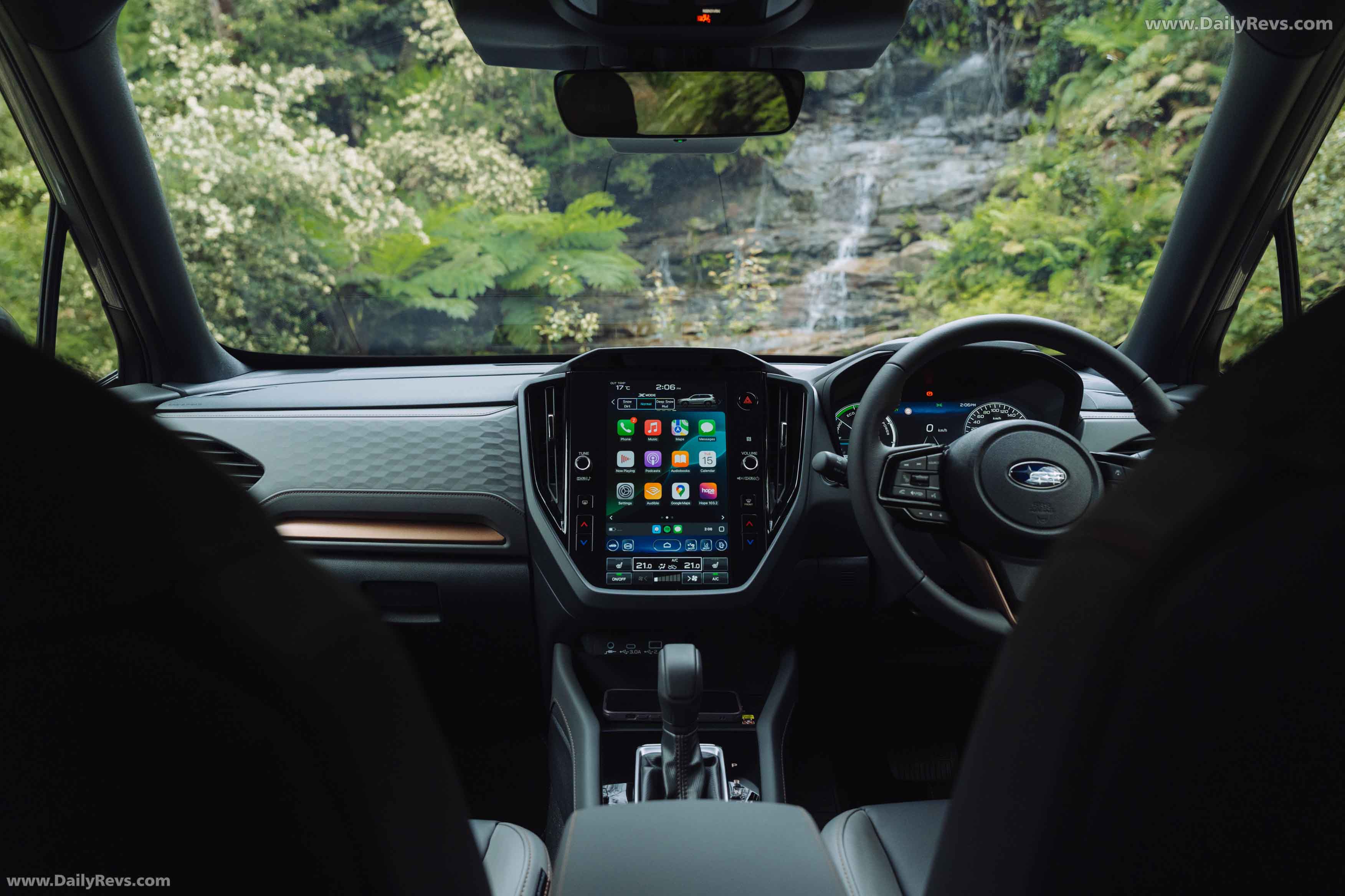 2025 Subaru Forester AWD Hybrid Sport Australian Version Interior