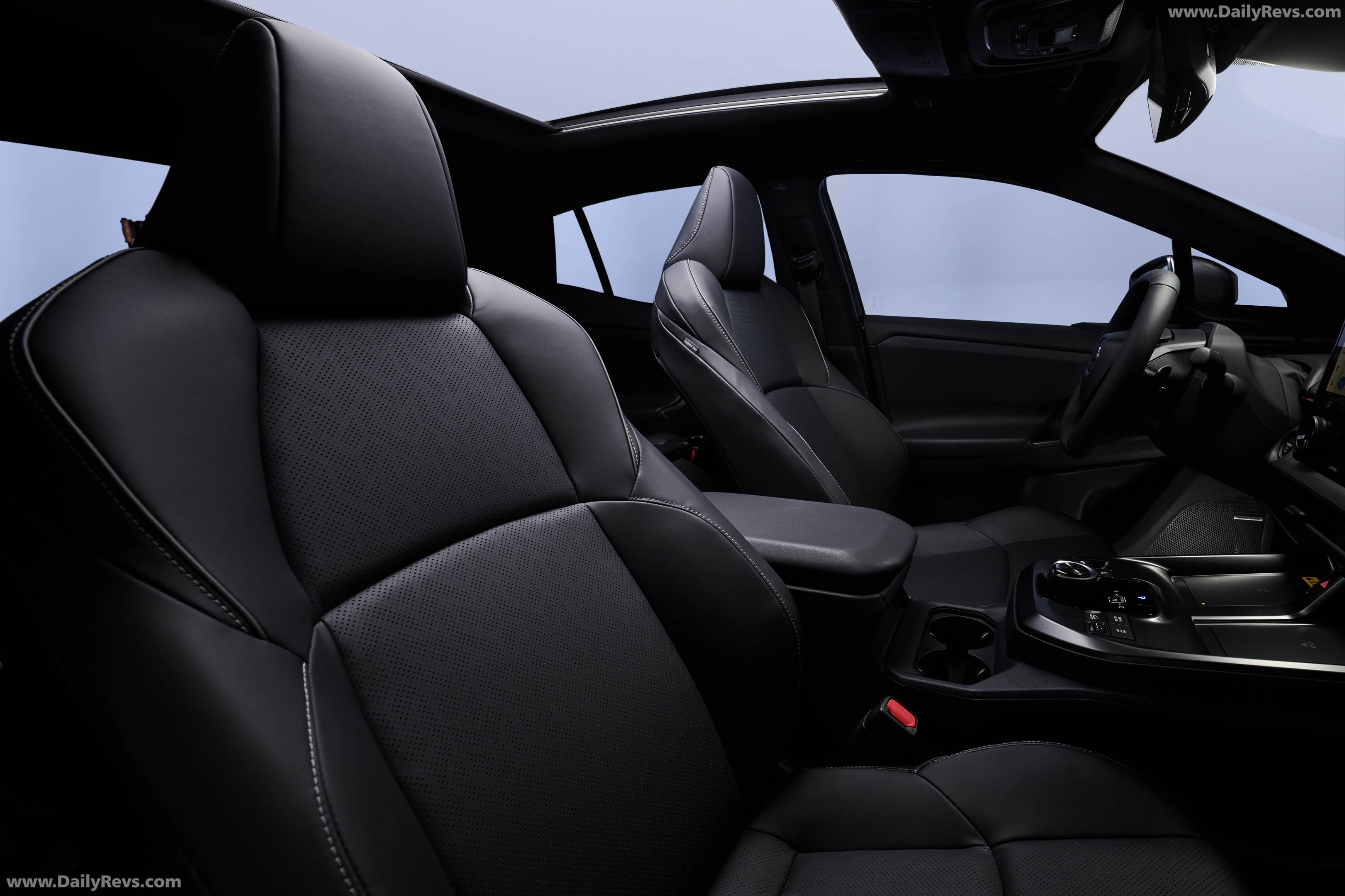2026 Subaru Uncharted Astro Black Mica Interior