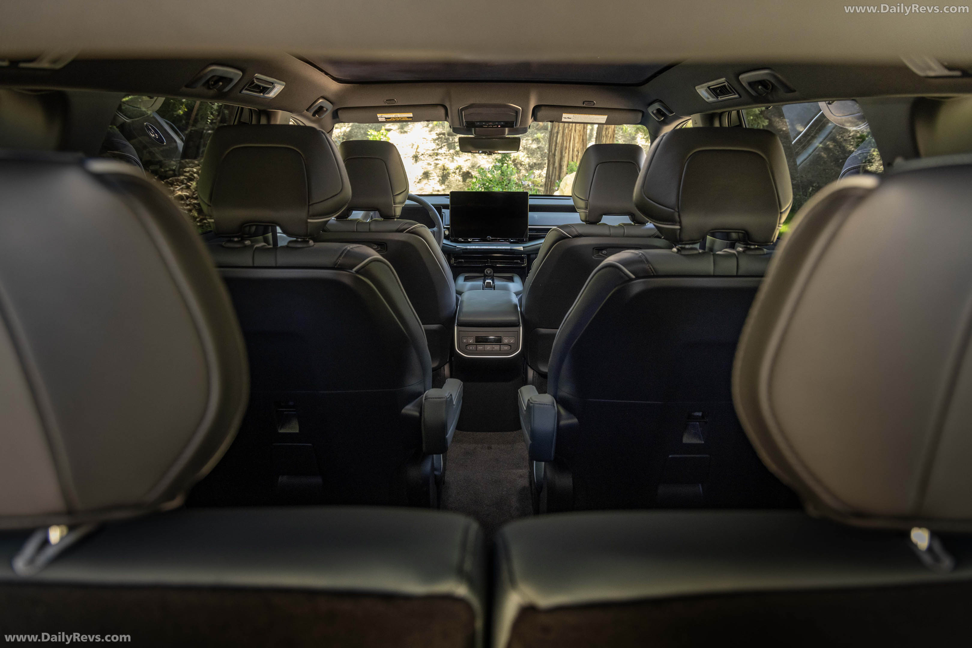 2027 Subaru Getaway Interior