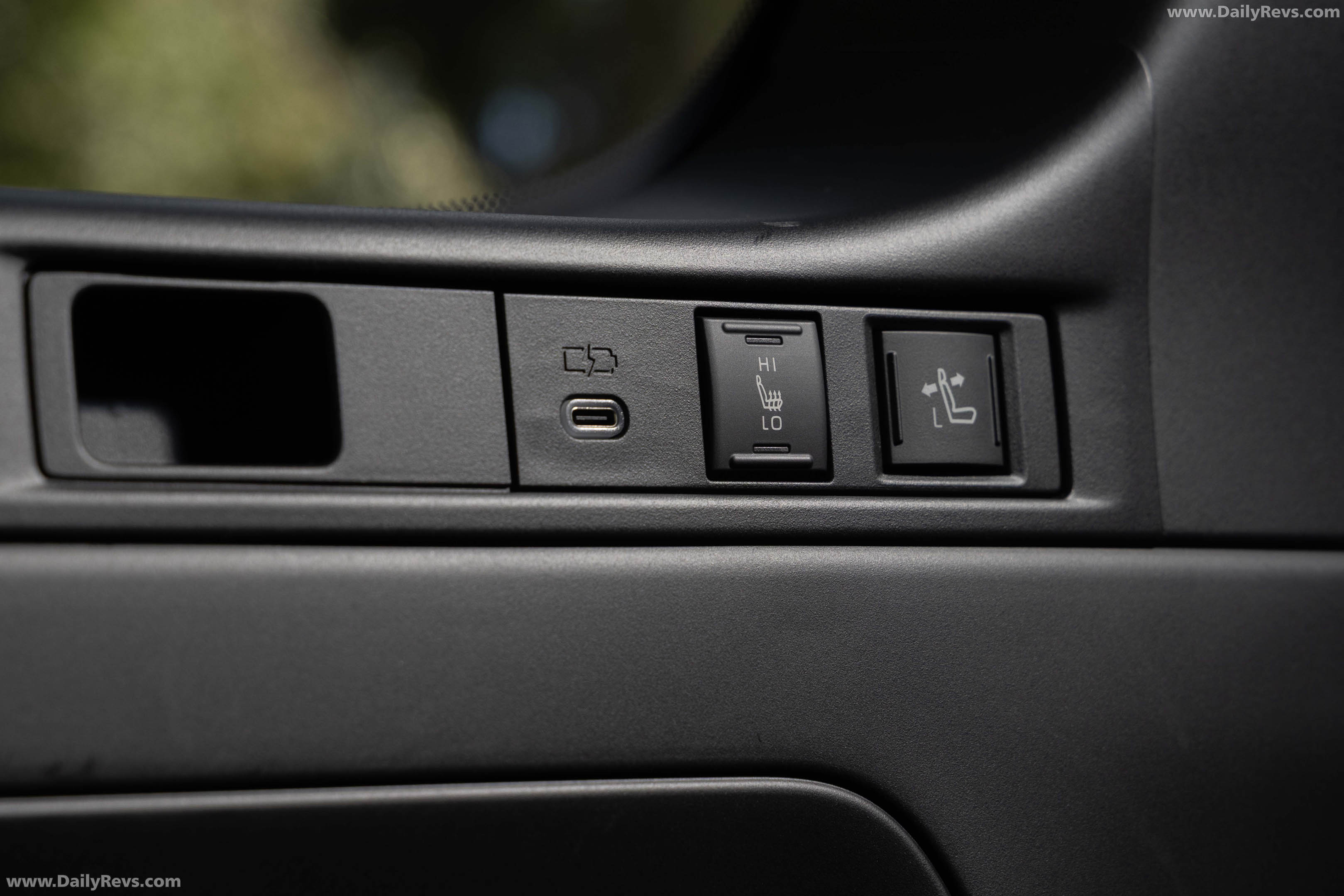 2027 Subaru Getaway Interior