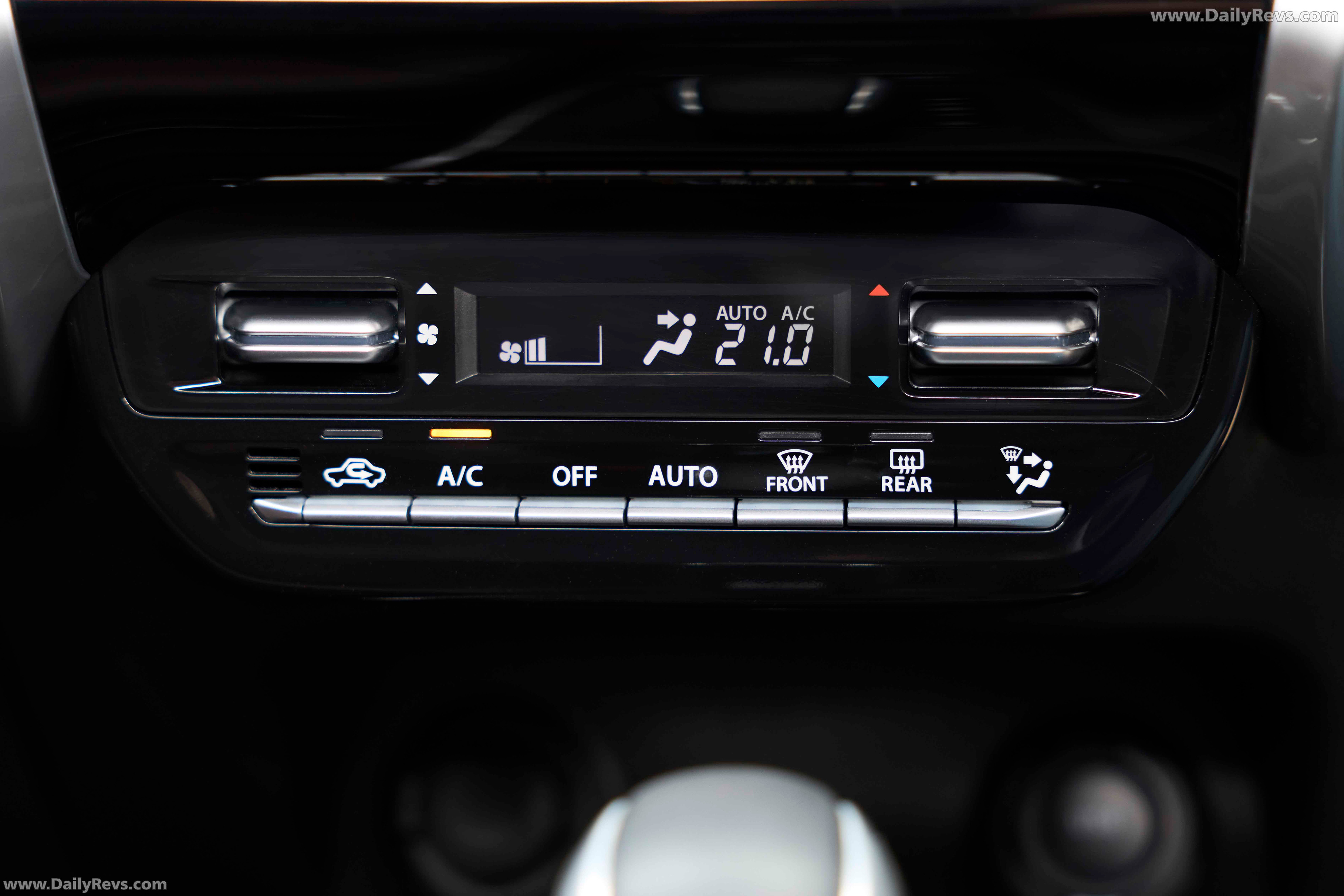 2026 Suzuki Fronx Hybrid Australian Version Interior
