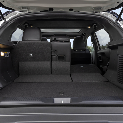 2025 Suzuki e-VITARA ICHI Edition Interior