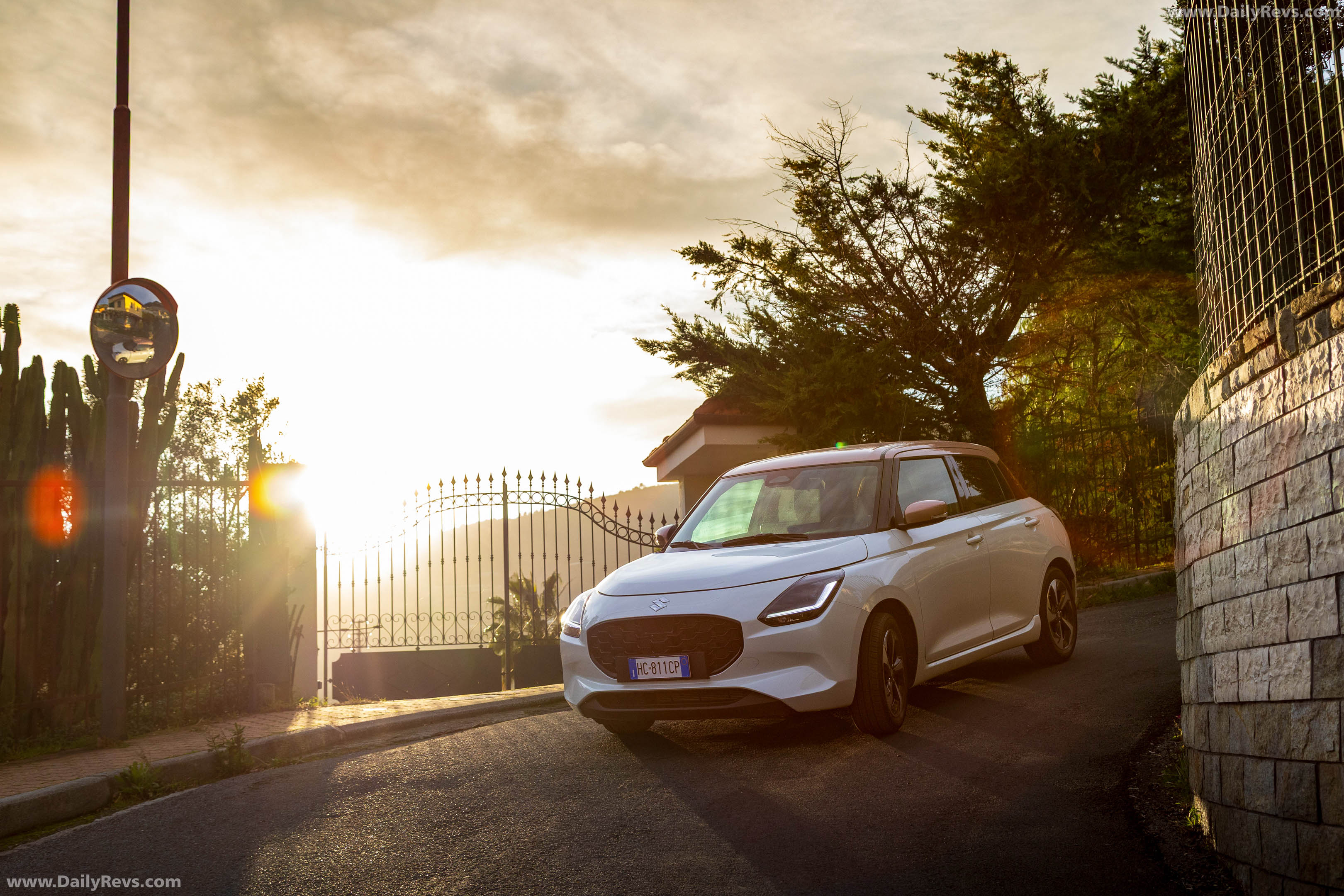 2026 Suzuki Swift Hybrid Sakura Front View