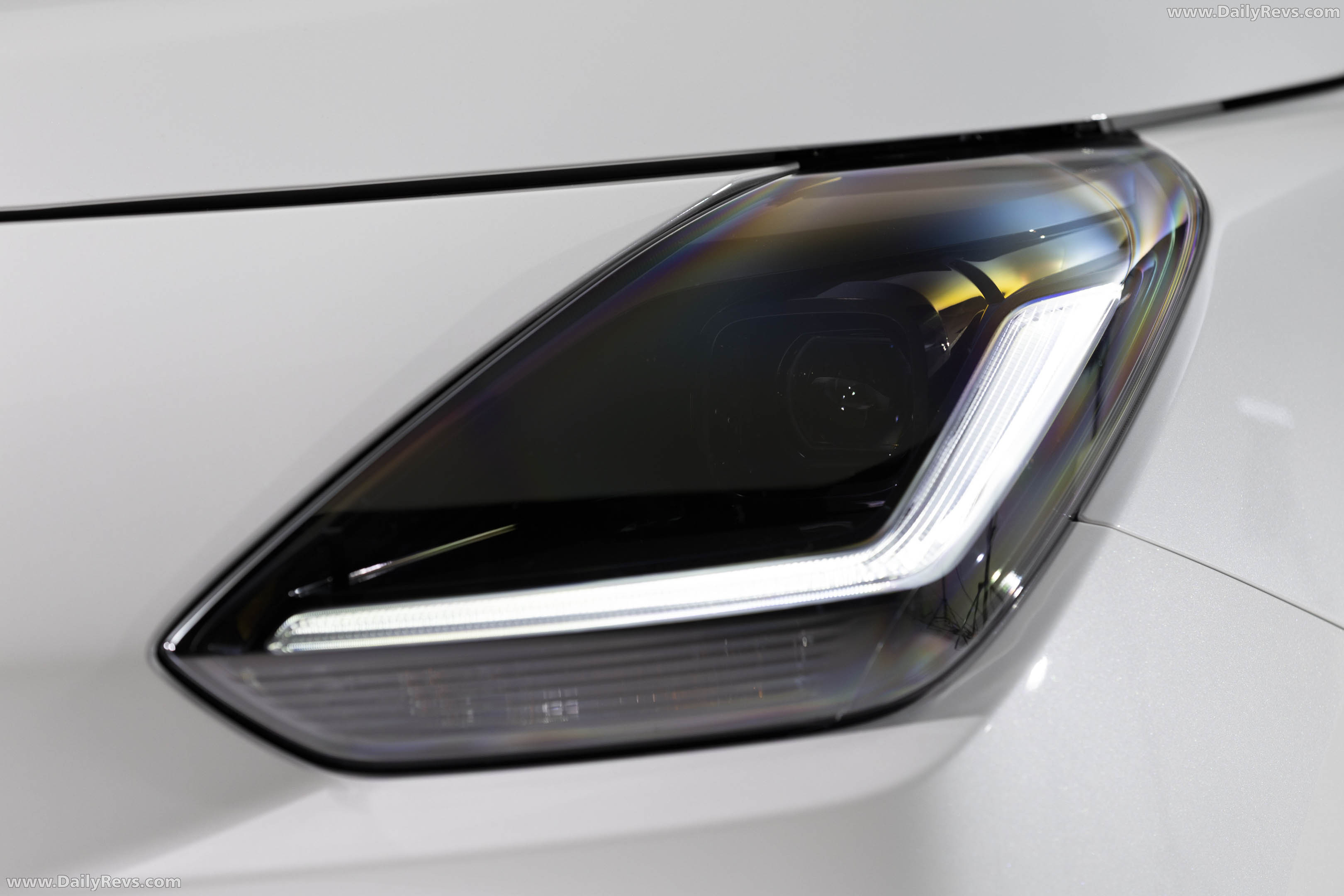2026 Suzuki Swift Hybrid Sakura Exterior