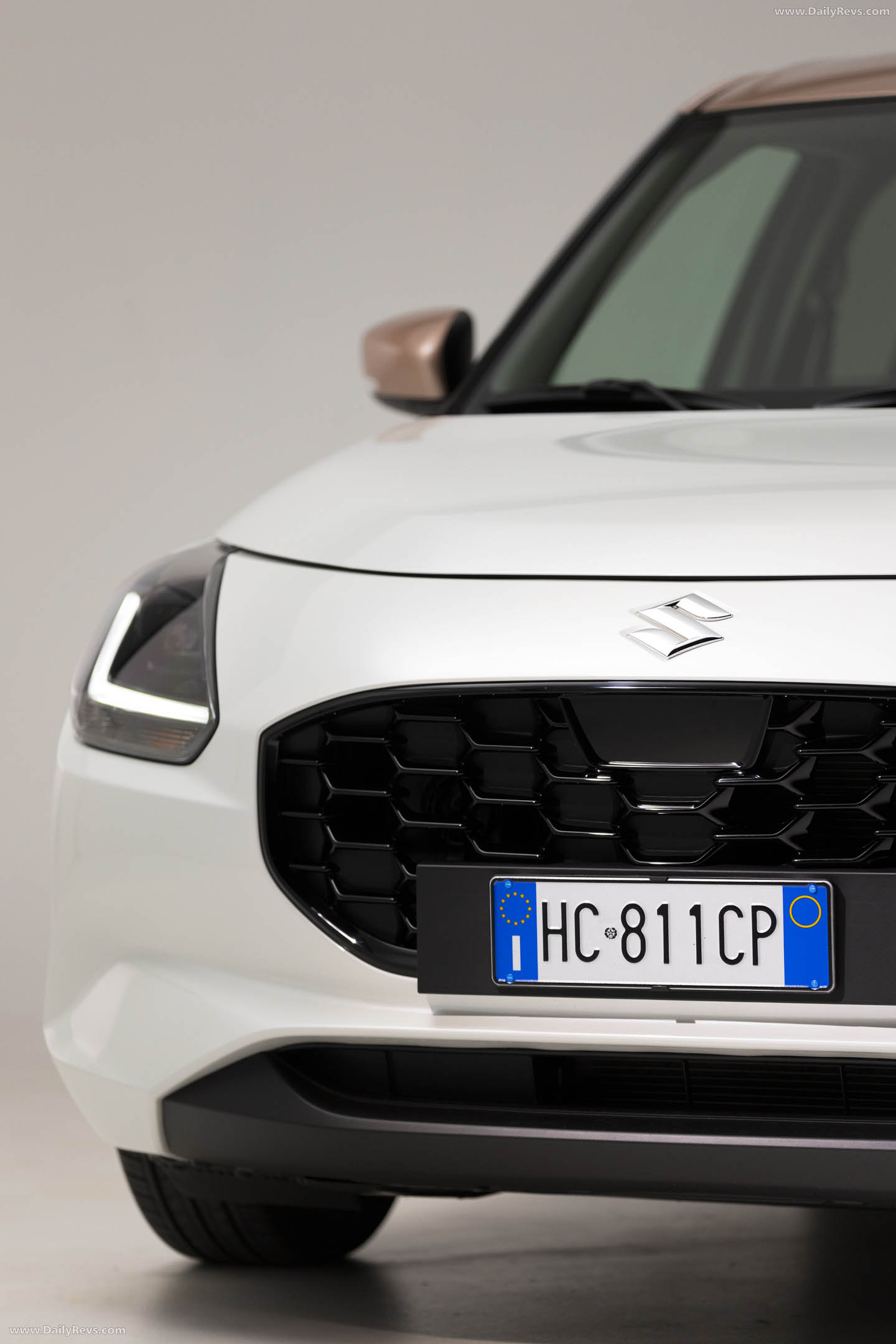 2026 Suzuki Swift Hybrid Sakura Exterior