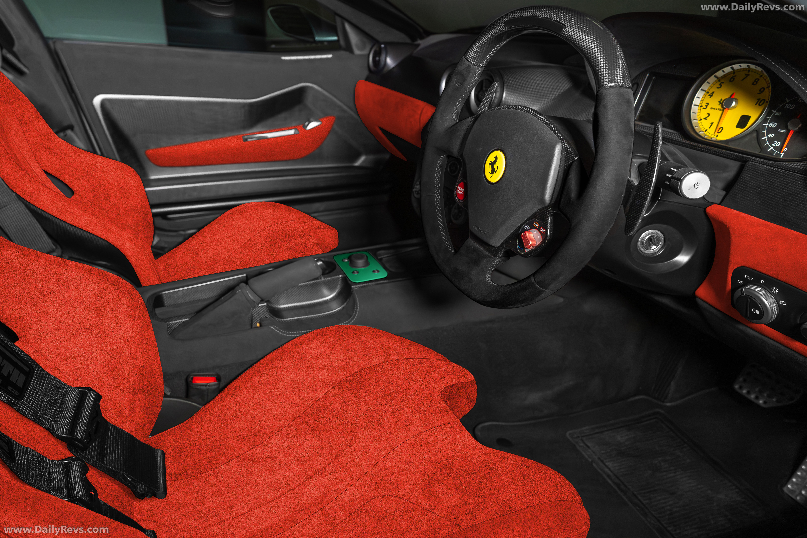 2026 Talos XXT Verde Jewel Interior