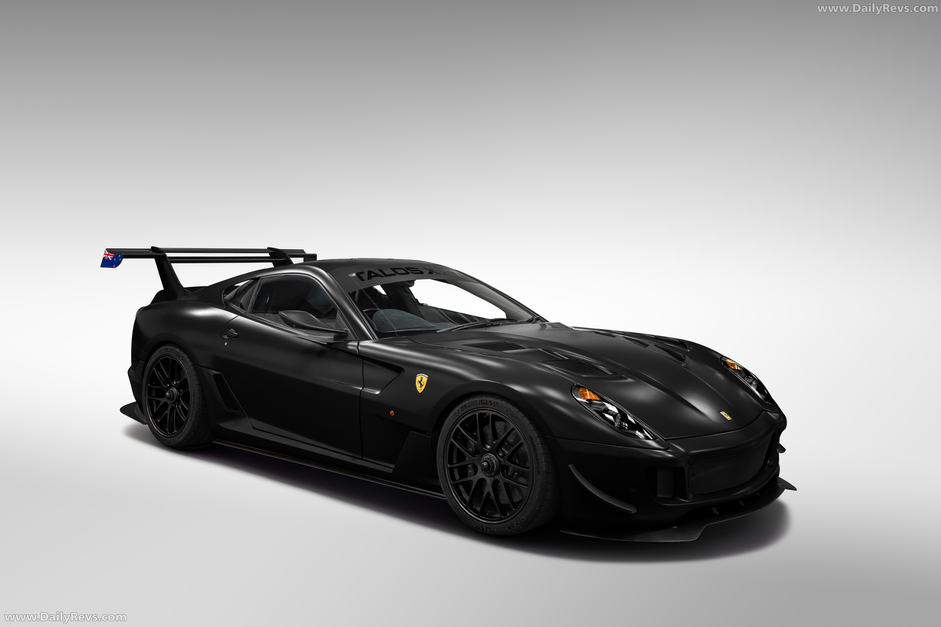 2026 Talos XXT Full Carbon Front View